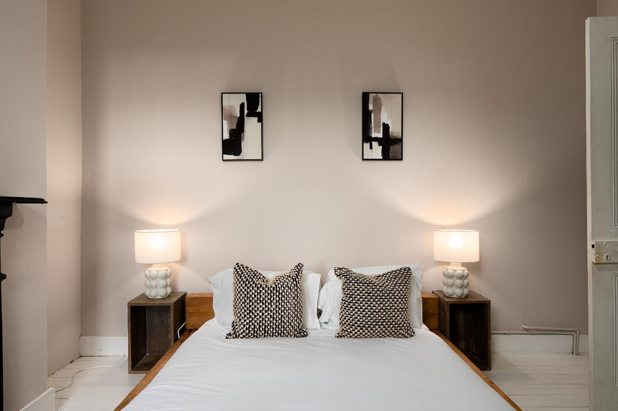 Vesto Three Bedroom Duplex In Clapham Londres