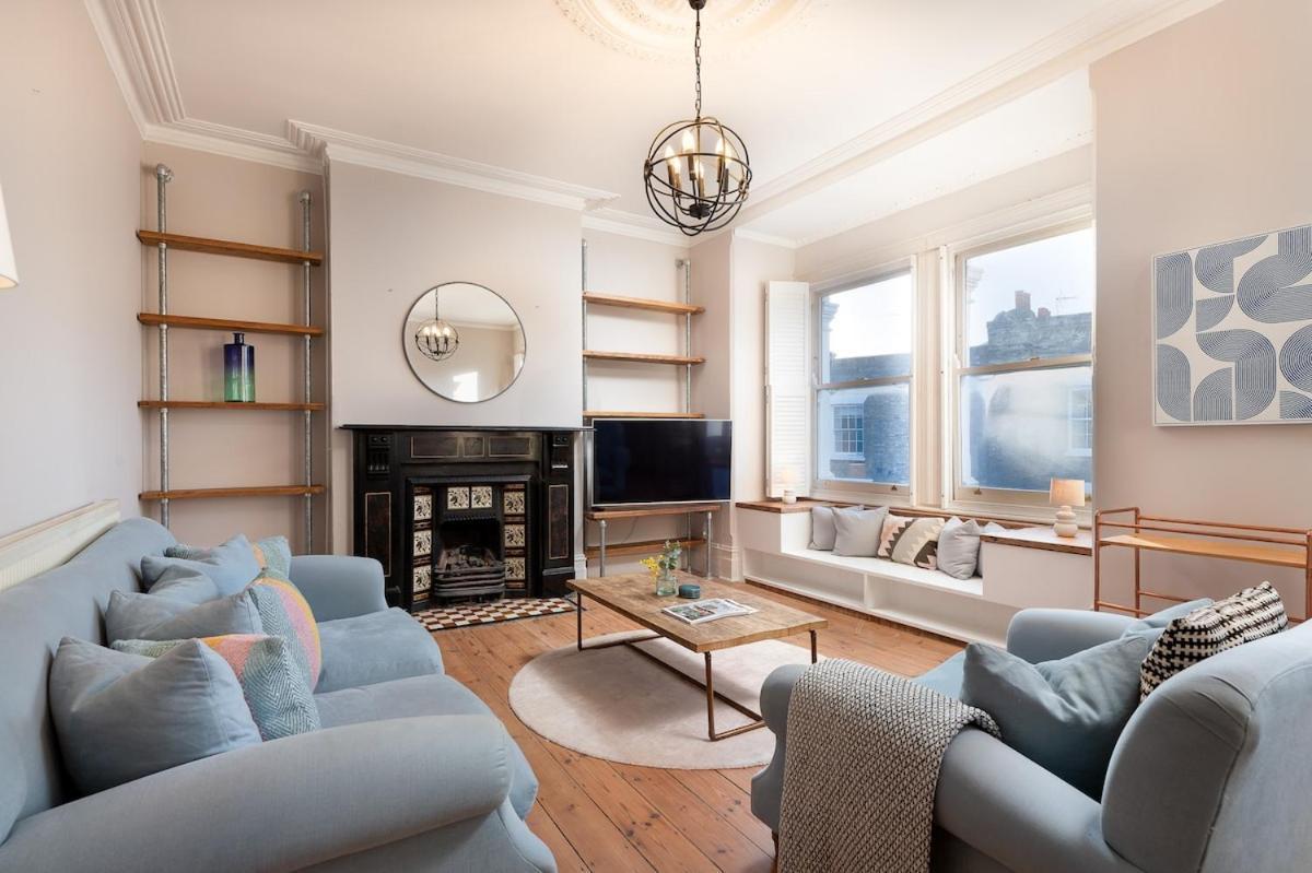Vesto Three Bedroom Duplex In Clapham Apartamento