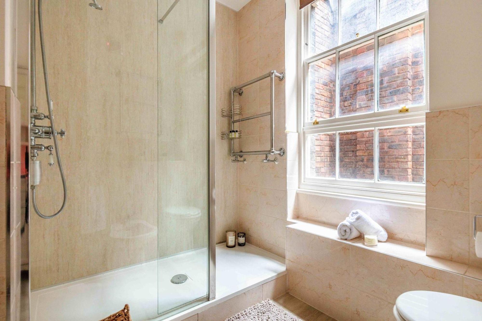 Bnbnova - Heart Of Mayfair - 3br - Bond St