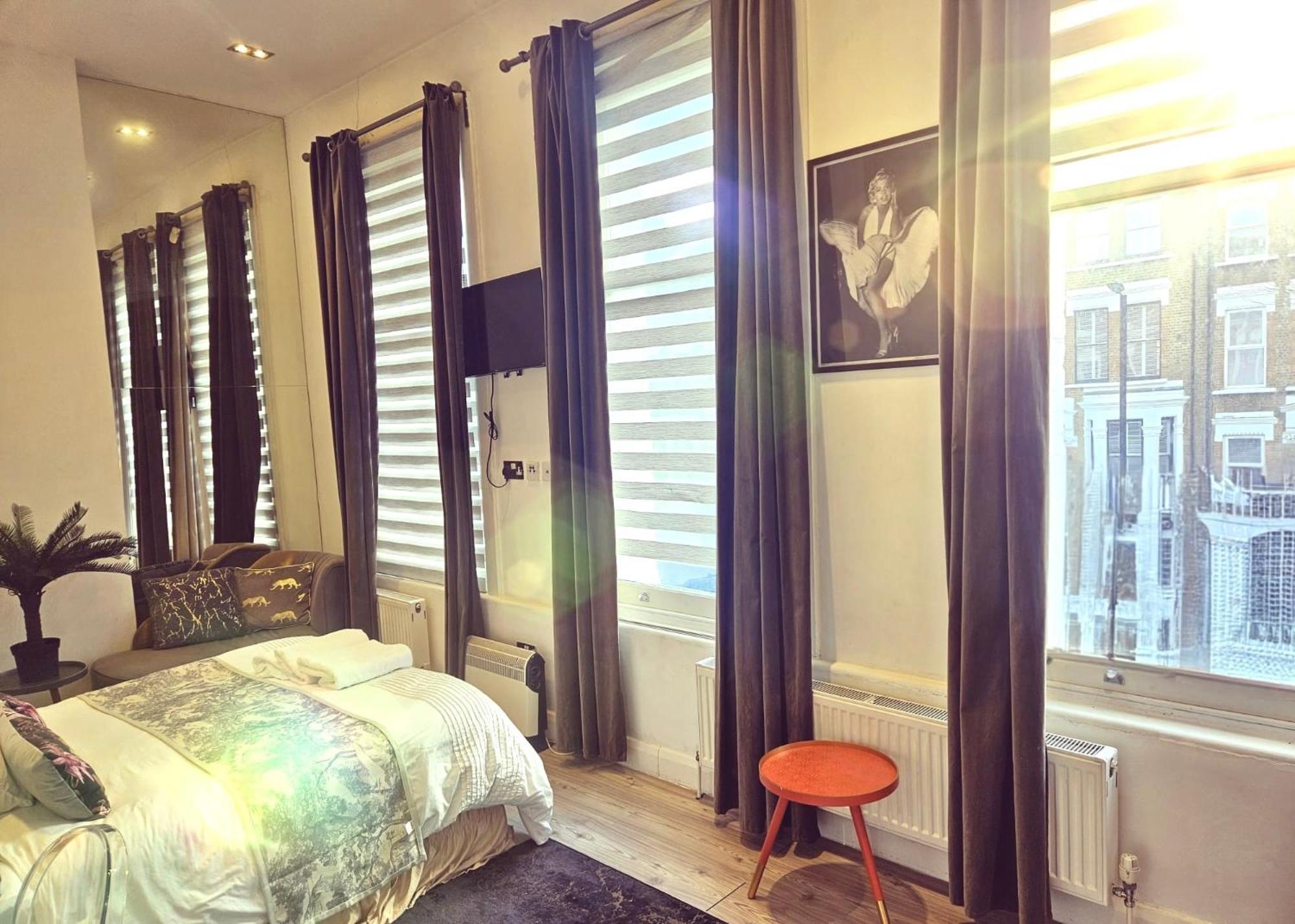 Monroe - Entire In - Prime Location Apartment London