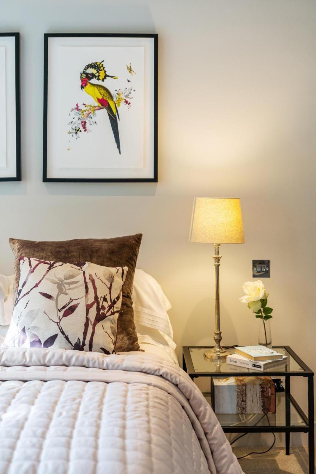 Luxurious 4 Bedroom In Kensington Hébergement de vacances