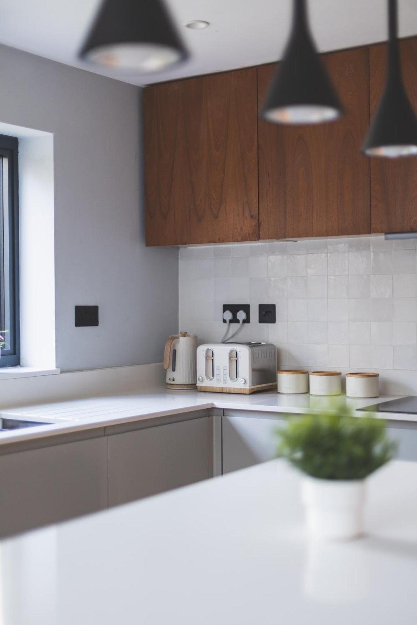 Upscale House In Acton East * Londres