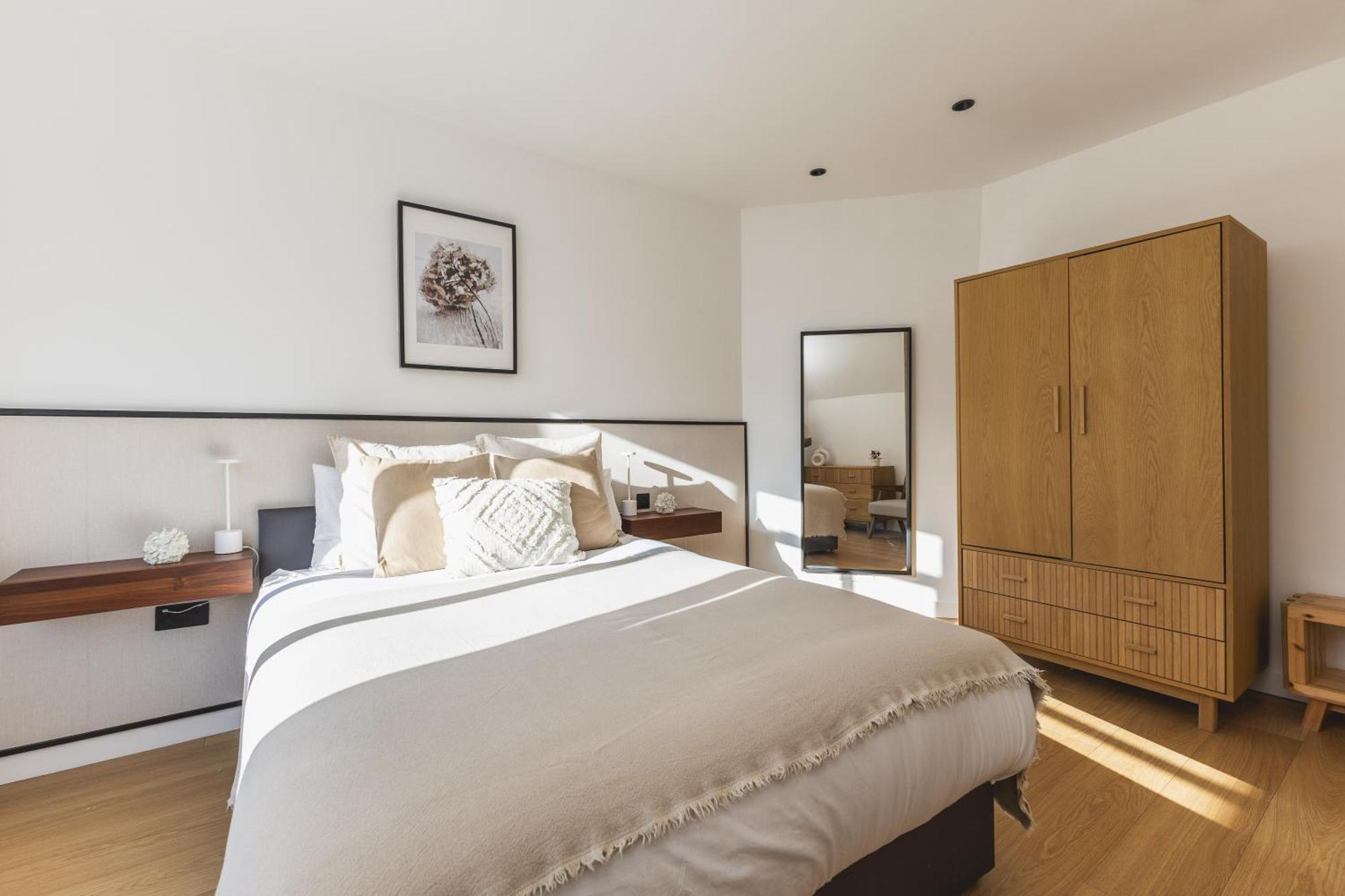 Appartement Upscale House In Acton East *