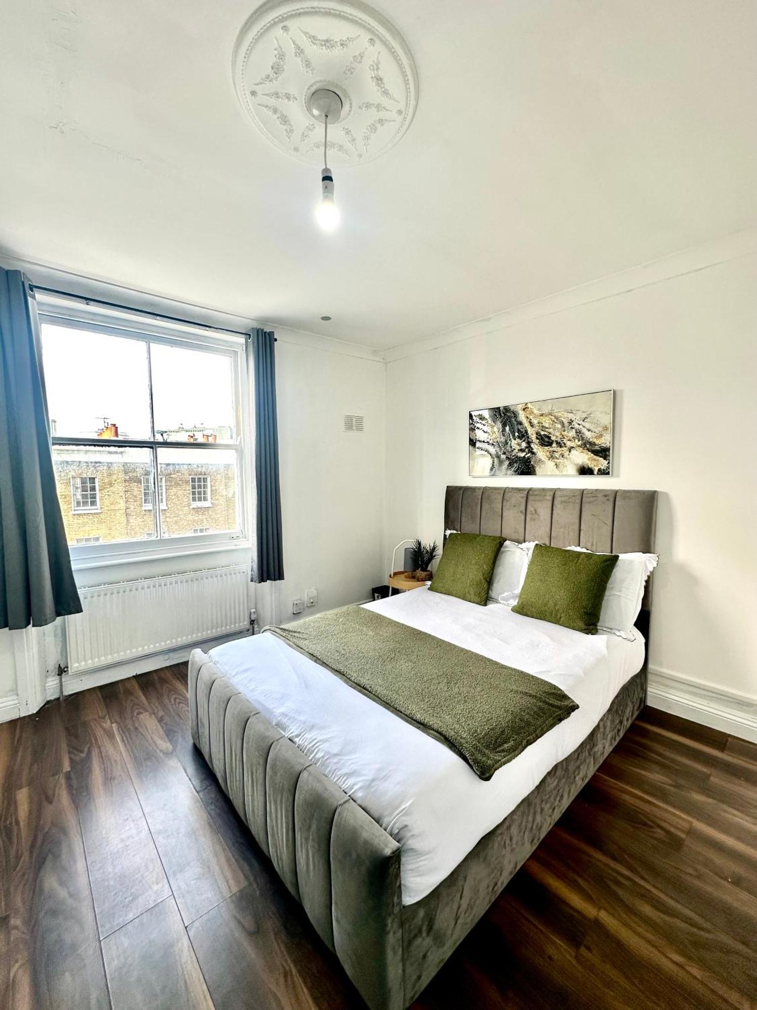 Spacious 4- Bedroom Flat! Kings Cross, St Pancras Appartement *