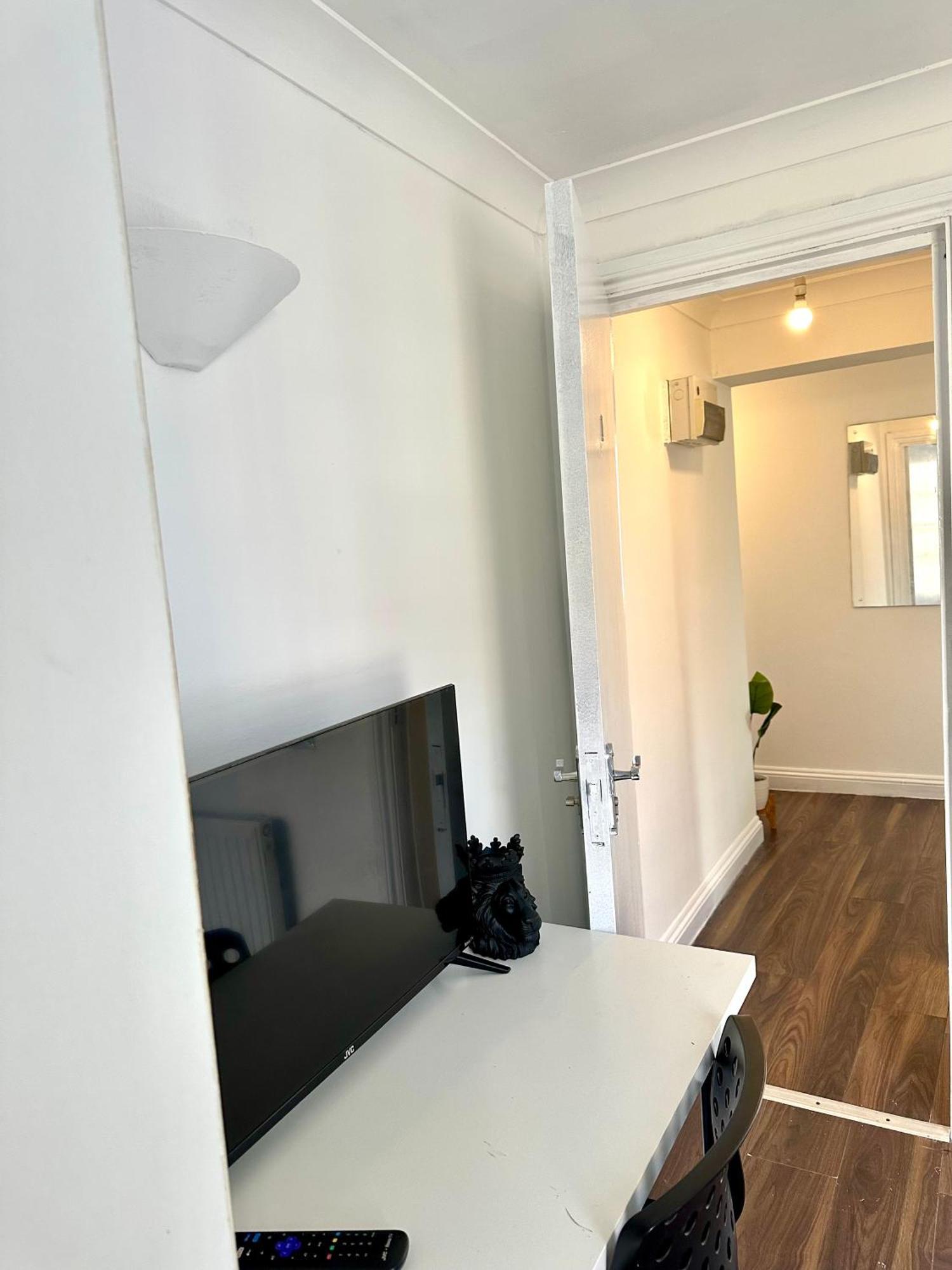 Spacious 4- Bedroom Flat! Kings Cross, St Pancras Appartement