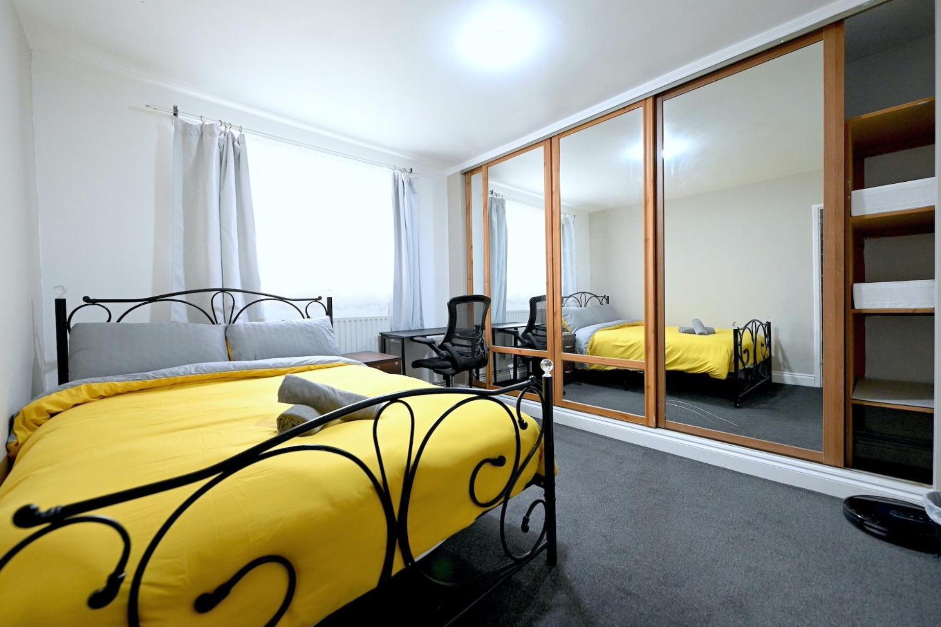 Stunning 2-bedroom Appartement *