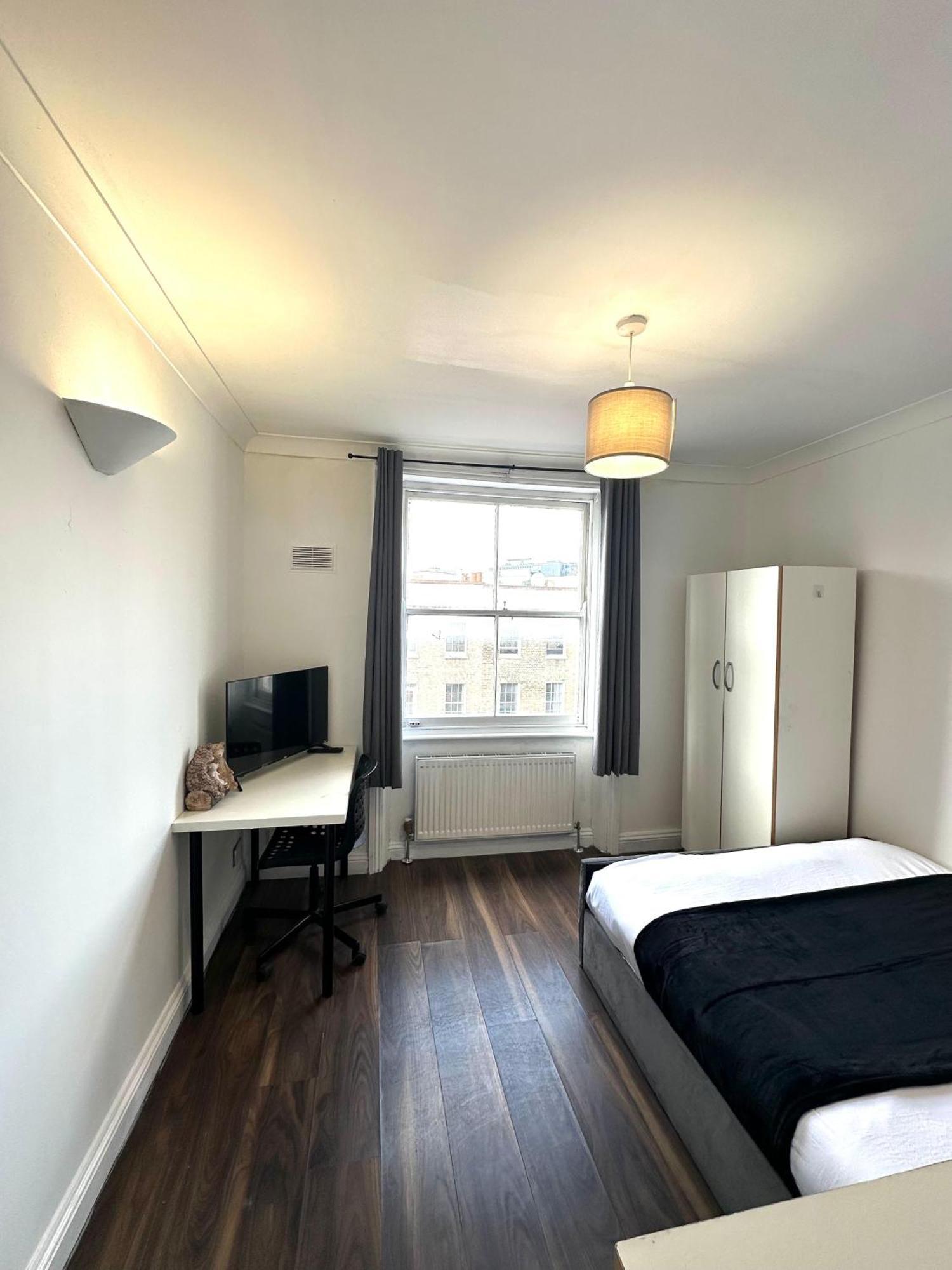 Stunning 4 Bedroom Flat In Kingscross, St Pancras! Appartement *