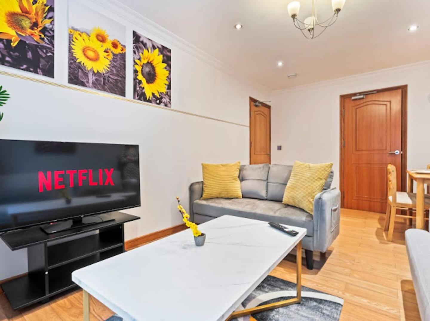 Exquisite 1br - Free Parking Only 5-mins Walk To Clapham Junction Station Appartement