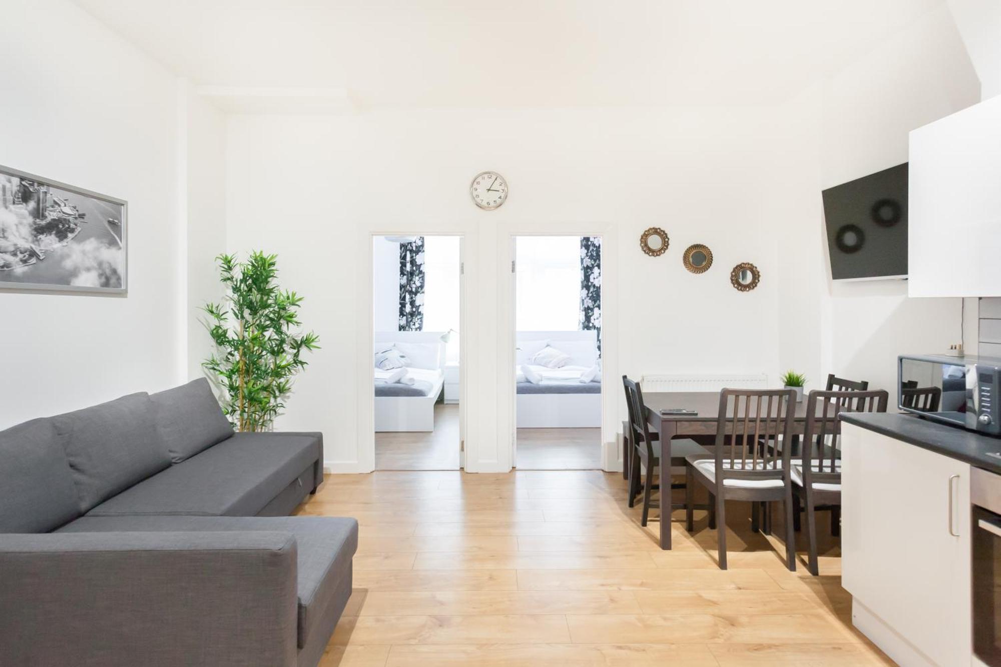 Apartment Brilliant 2 Bedrooms Flat Next To The Station *