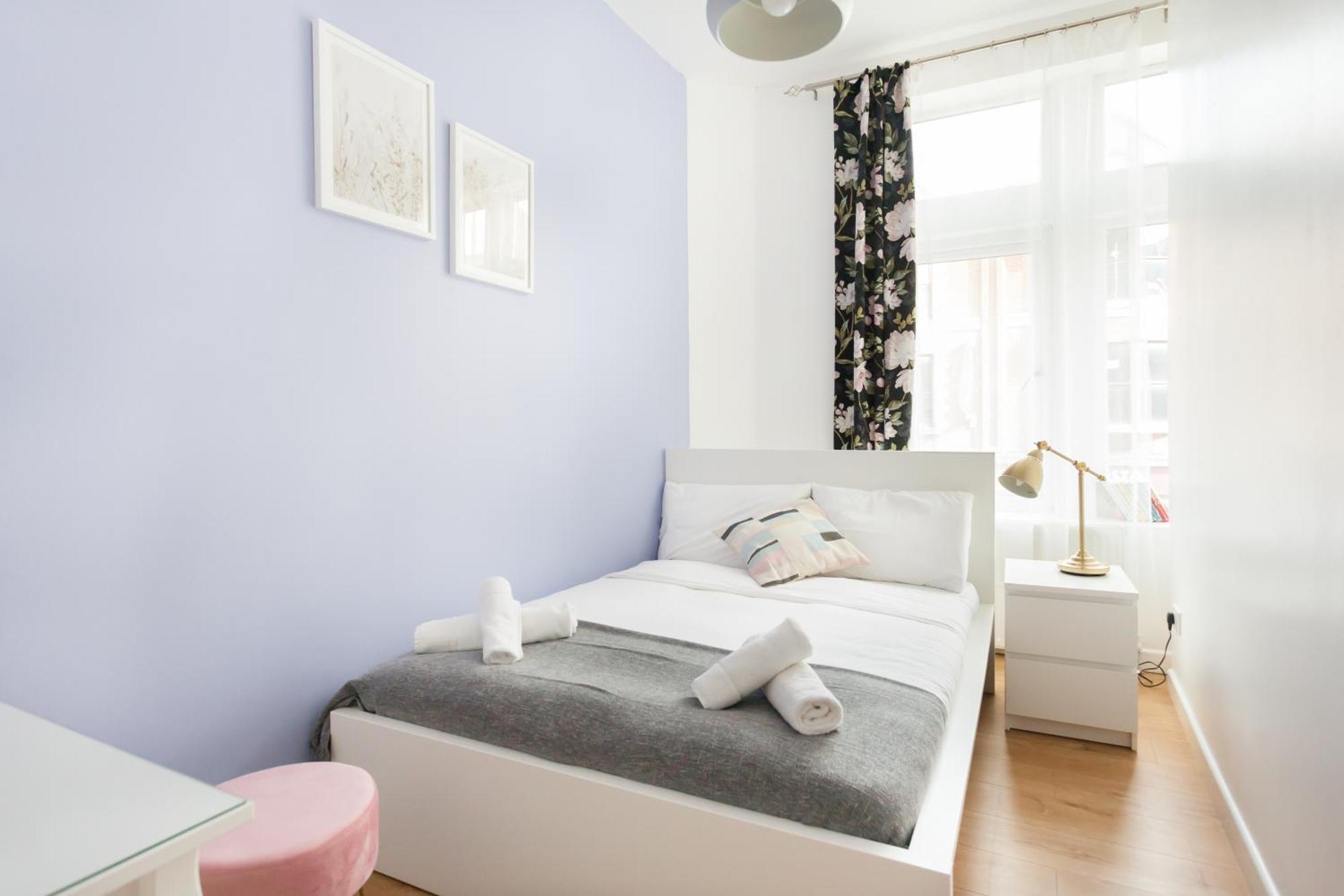 Apartment Brilliant 2 Bedrooms Flat Next To The Station