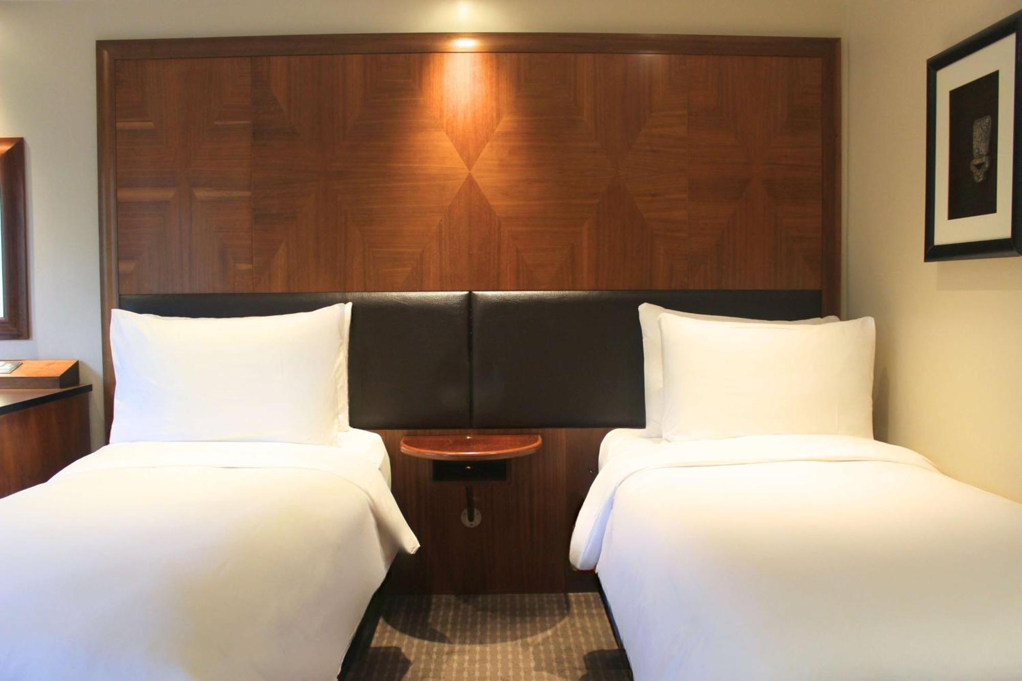 Radisson Blu Hotel, Tottenham Court Road - Formerly Kenilworth Hotel Londen