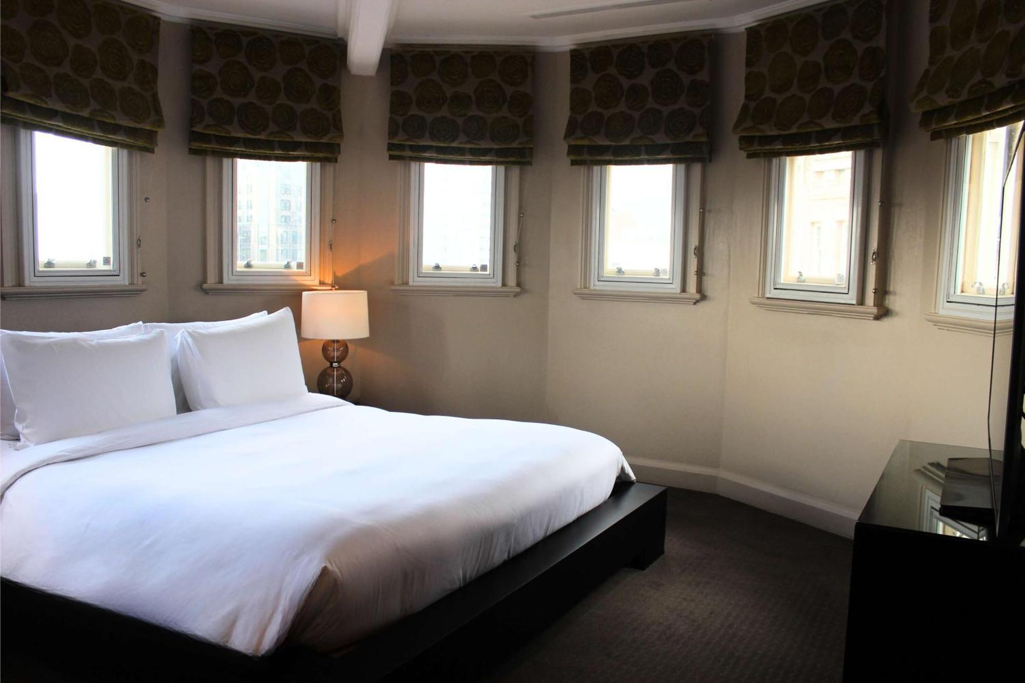 Hotel Radisson Blu Hotel, Tottenham Court Road - Formerly Kenilworth Londen
