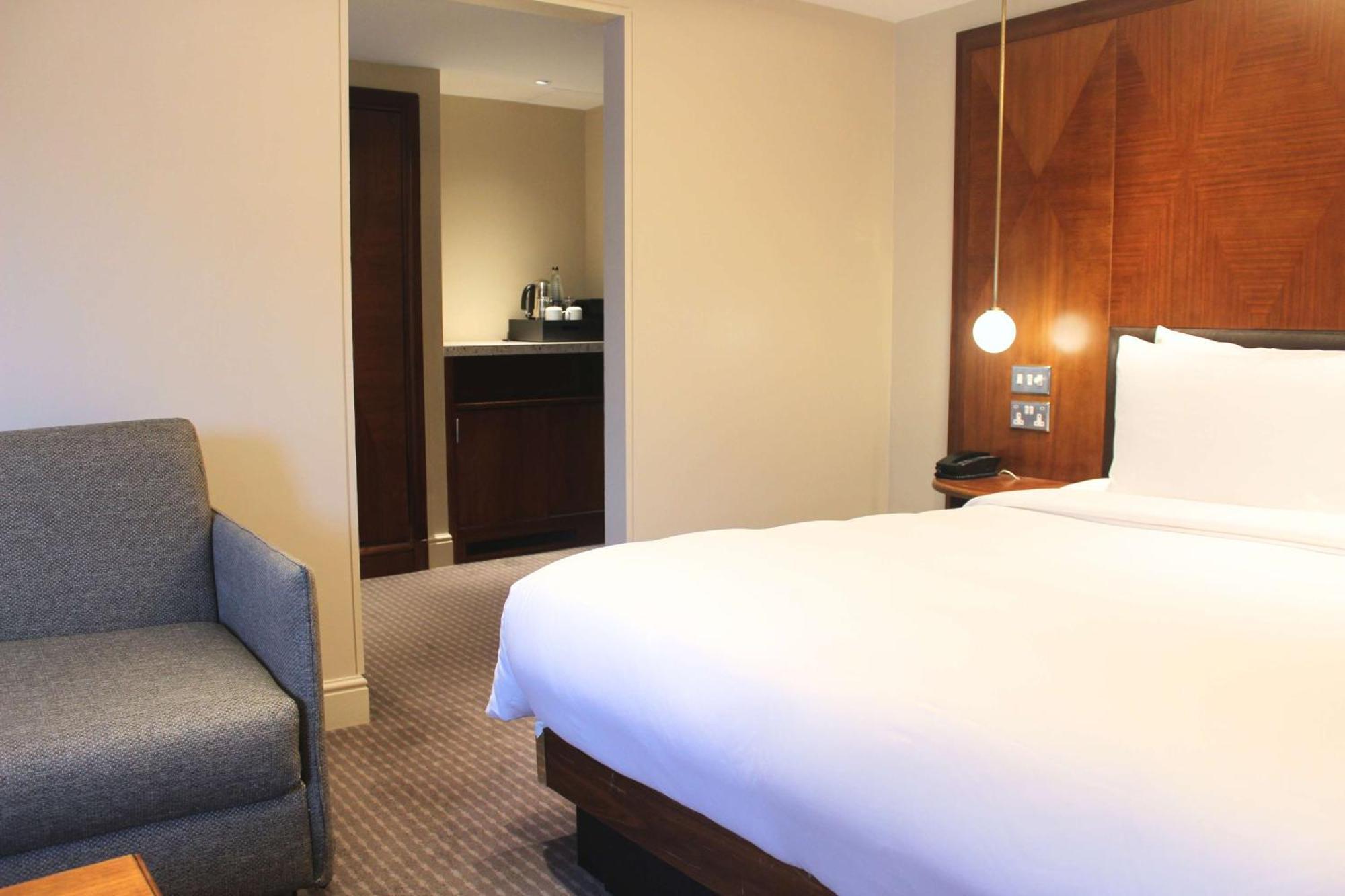 Radisson Blu Hotel, Tottenham Court Road - Formerly Kenilworth Londen