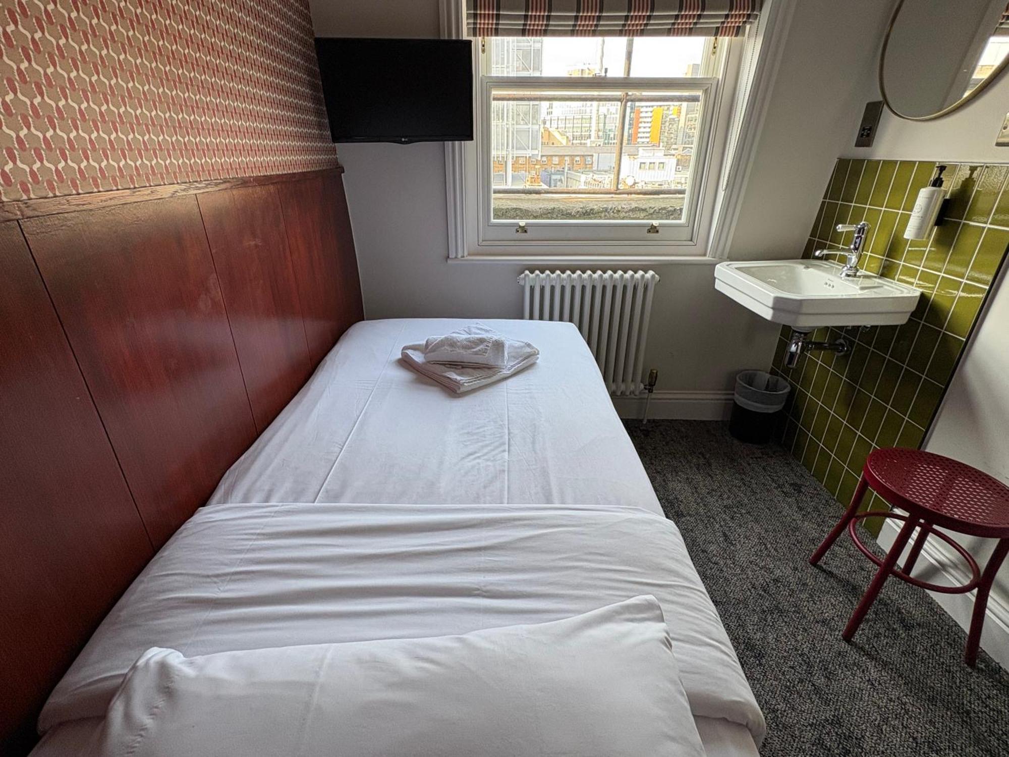 Hotel St. David's Paddington London