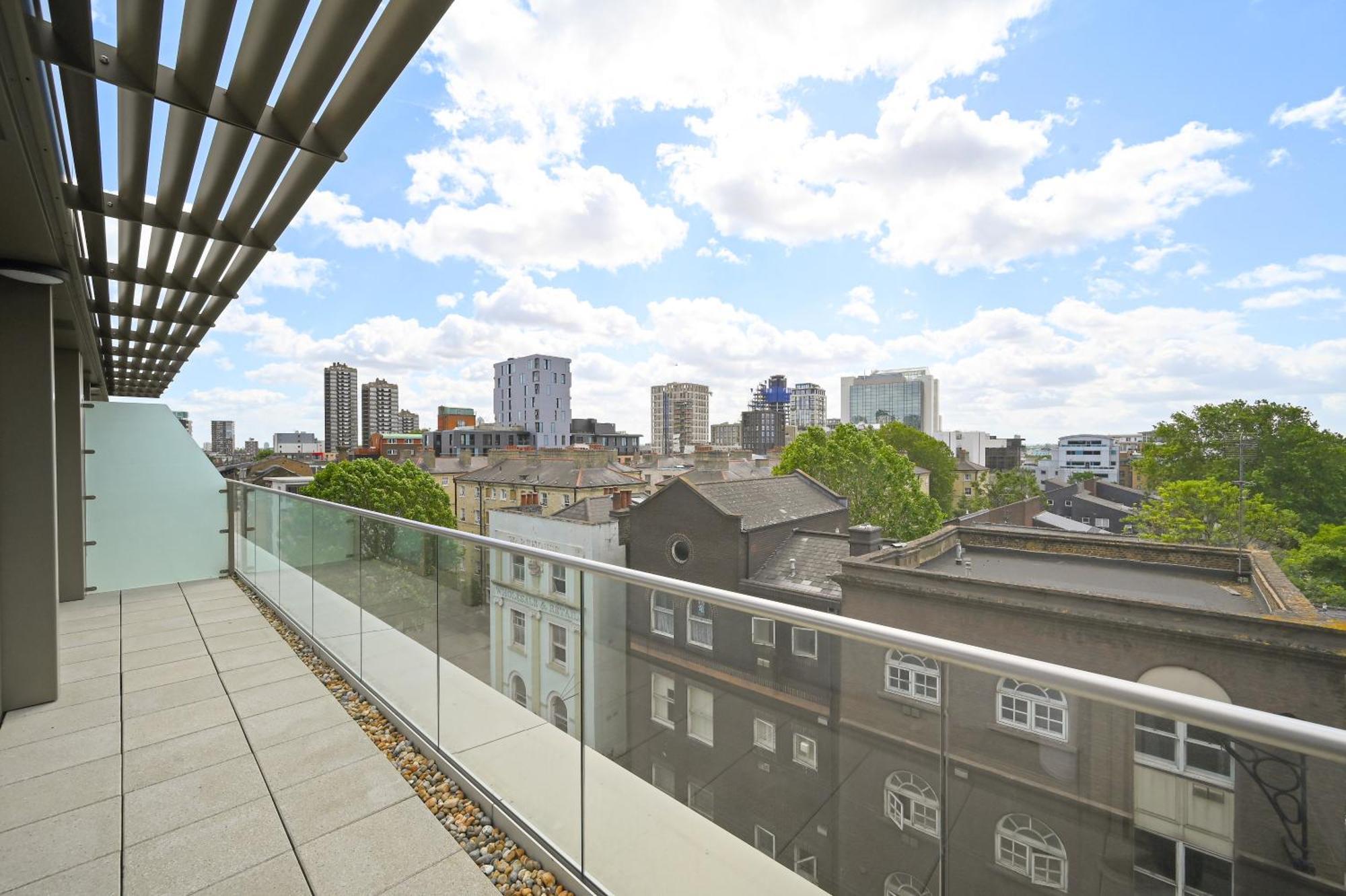 Access Tower Hill Apartamento *