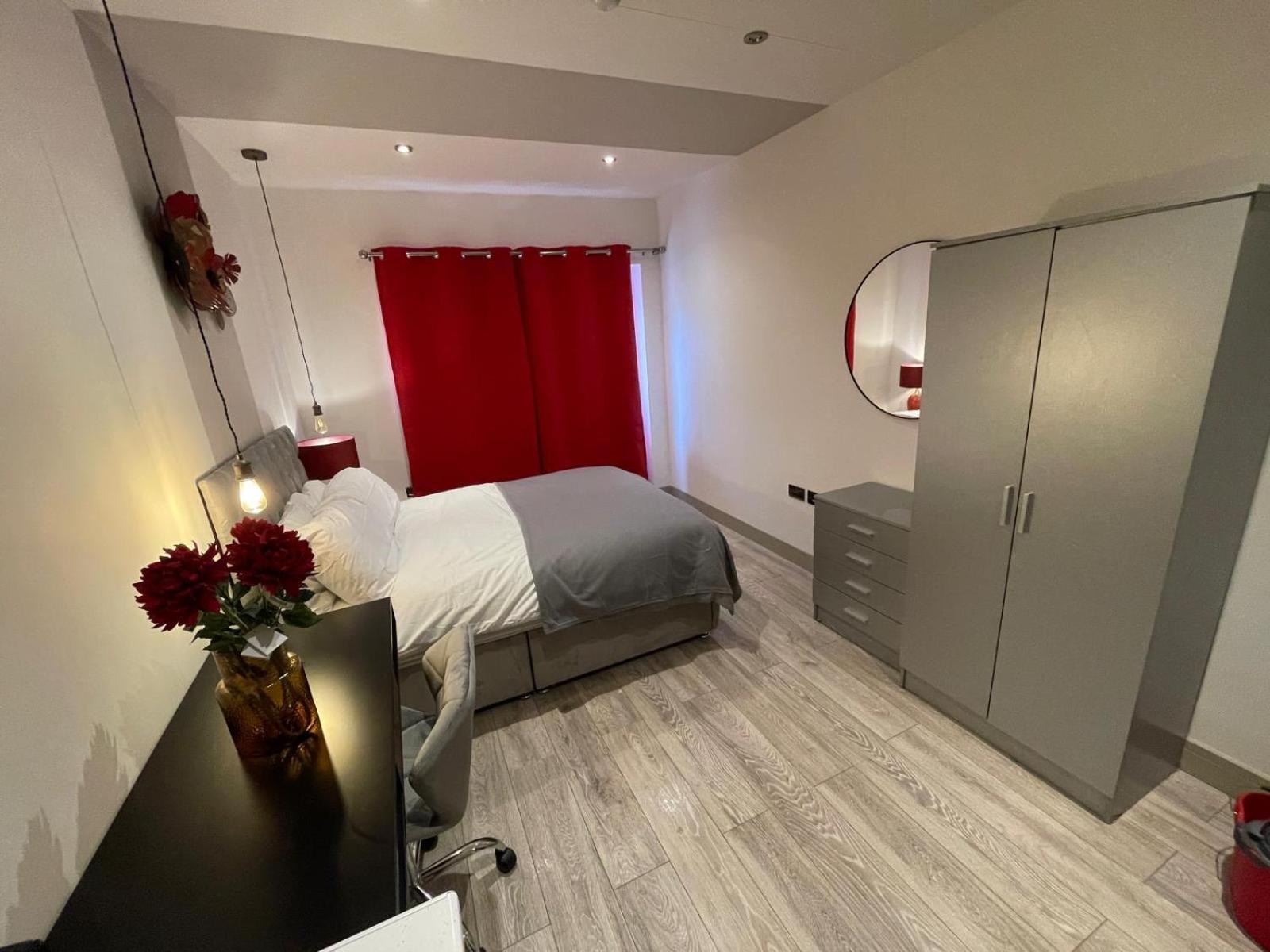 Letzi Private En-suite Near Wembley Londres