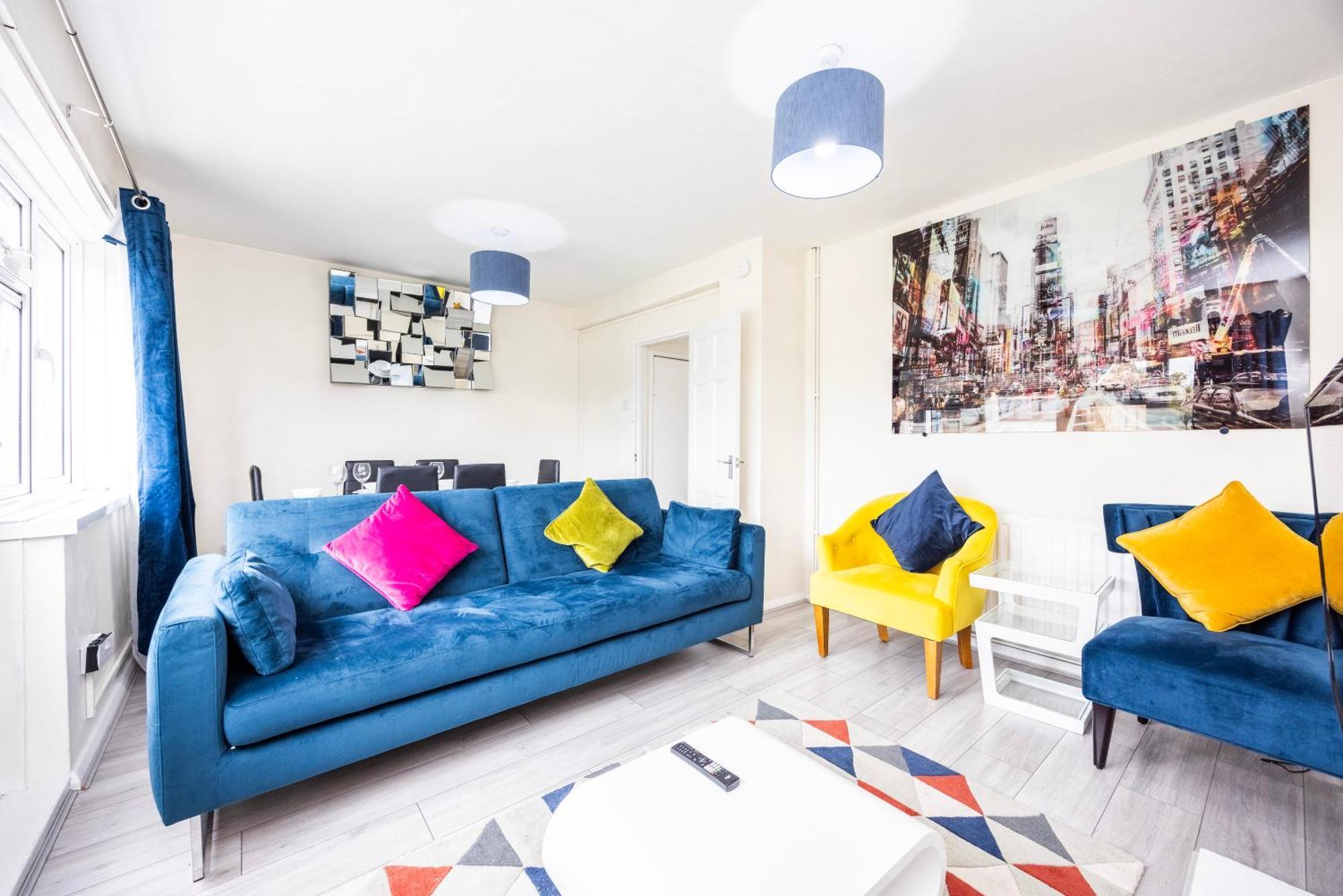 Garland Modern Close To Station 3 Bedroom Londres