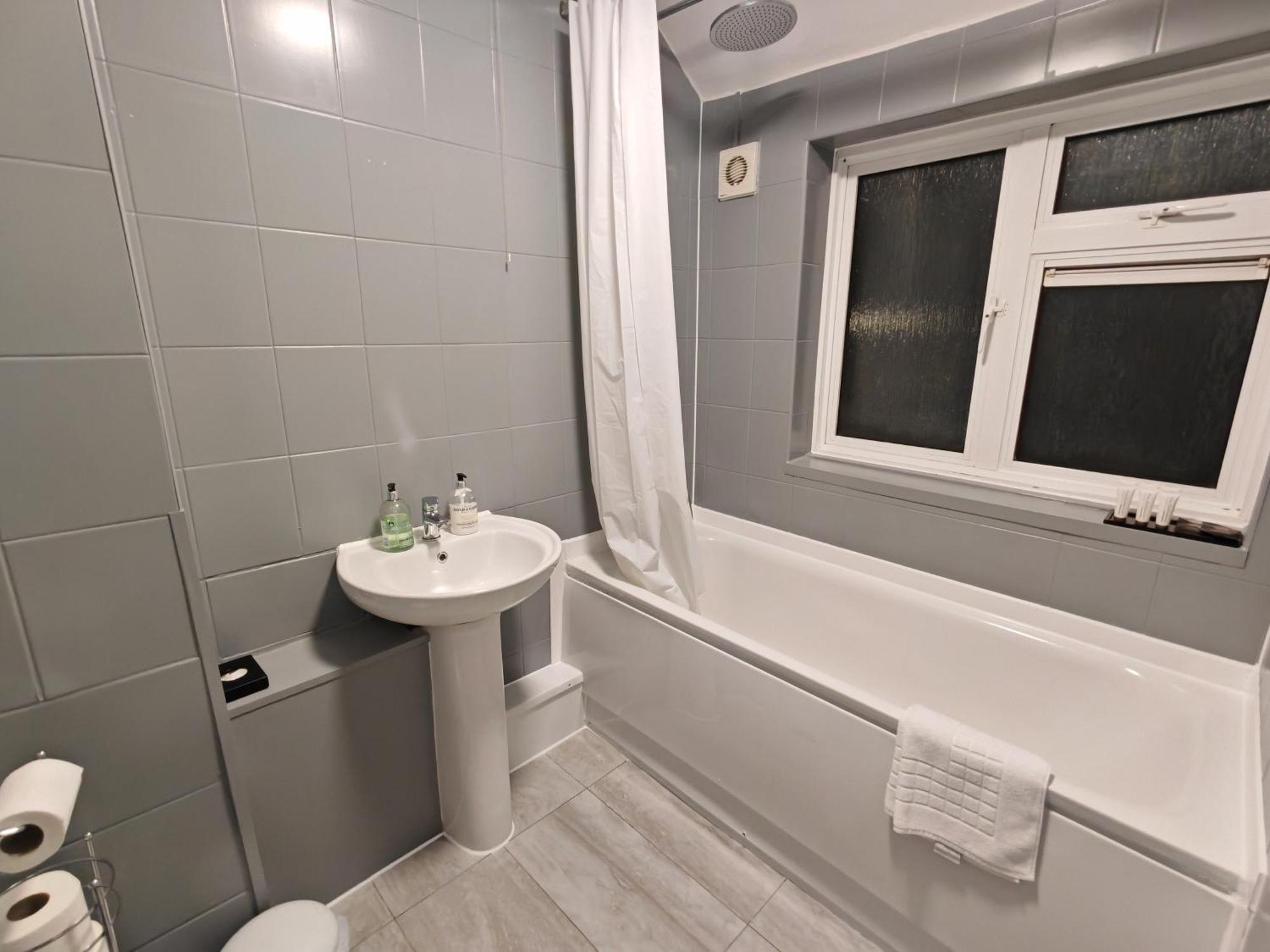 Appartement Garland Modern Close To Station 3 Bedroom Londres