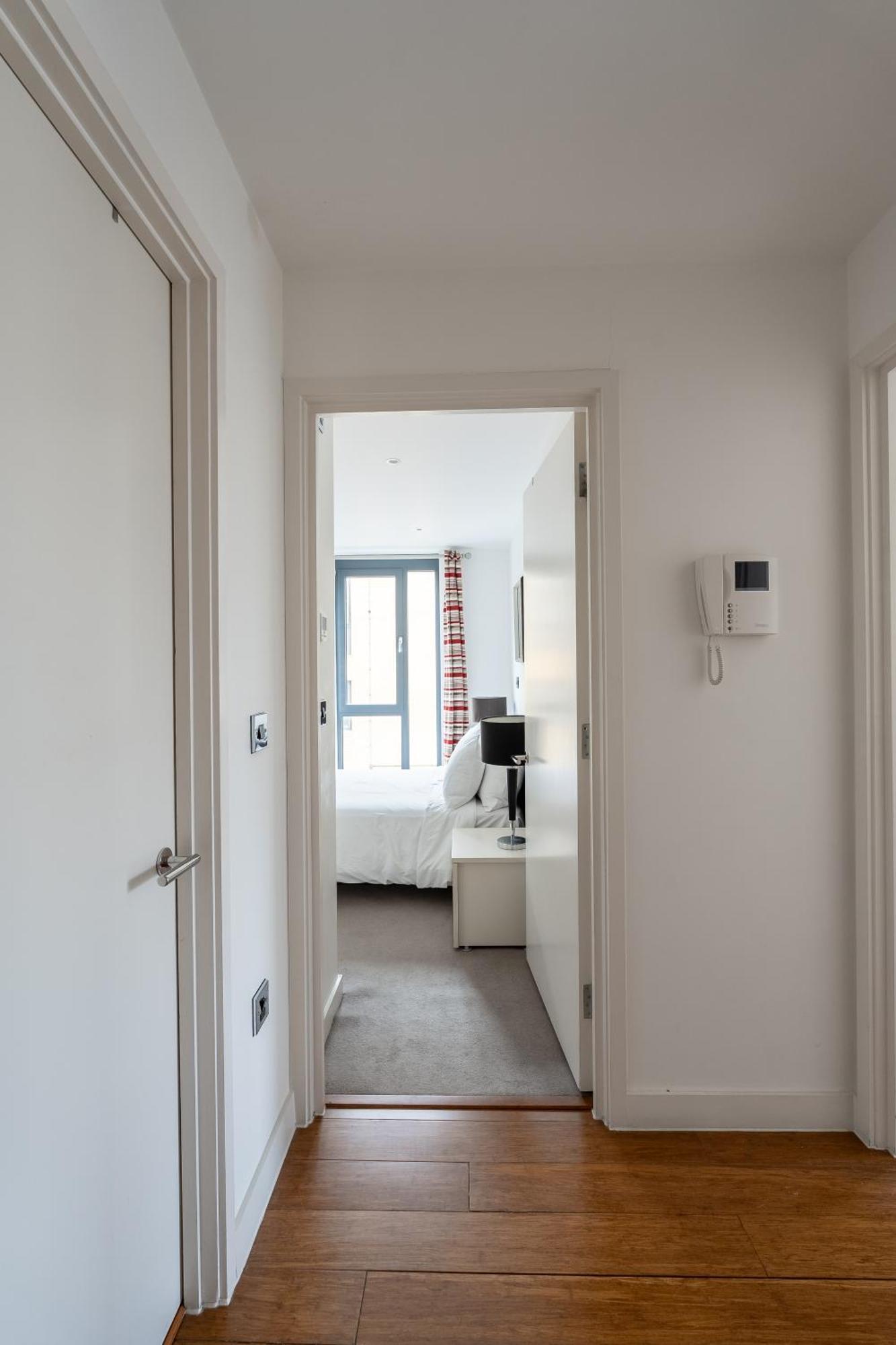 Modern, Stylishly Furnished Apartment, With Wrap Around Balcony In Notting Hill Appartement *