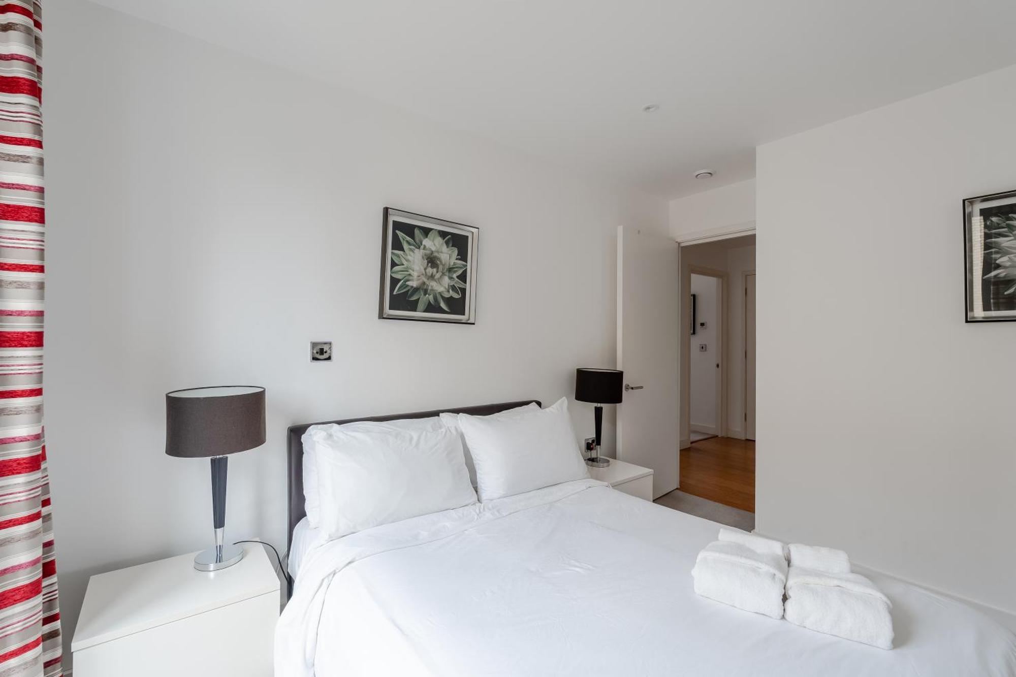 Modern, Stylishly Furnished Apartment, With Wrap Around Balcony In Notting Hill * Londres