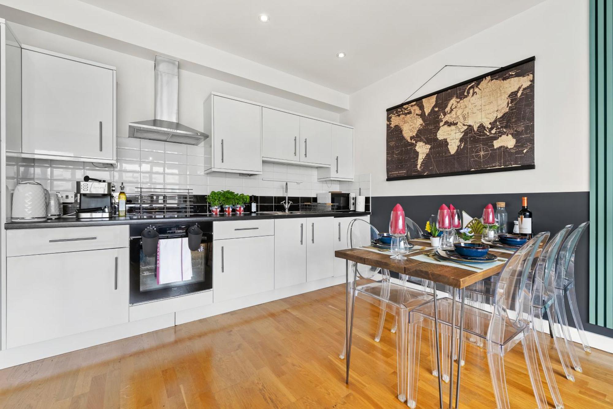 Dapper In Bustling Holloway, Islington By Gold Appartement