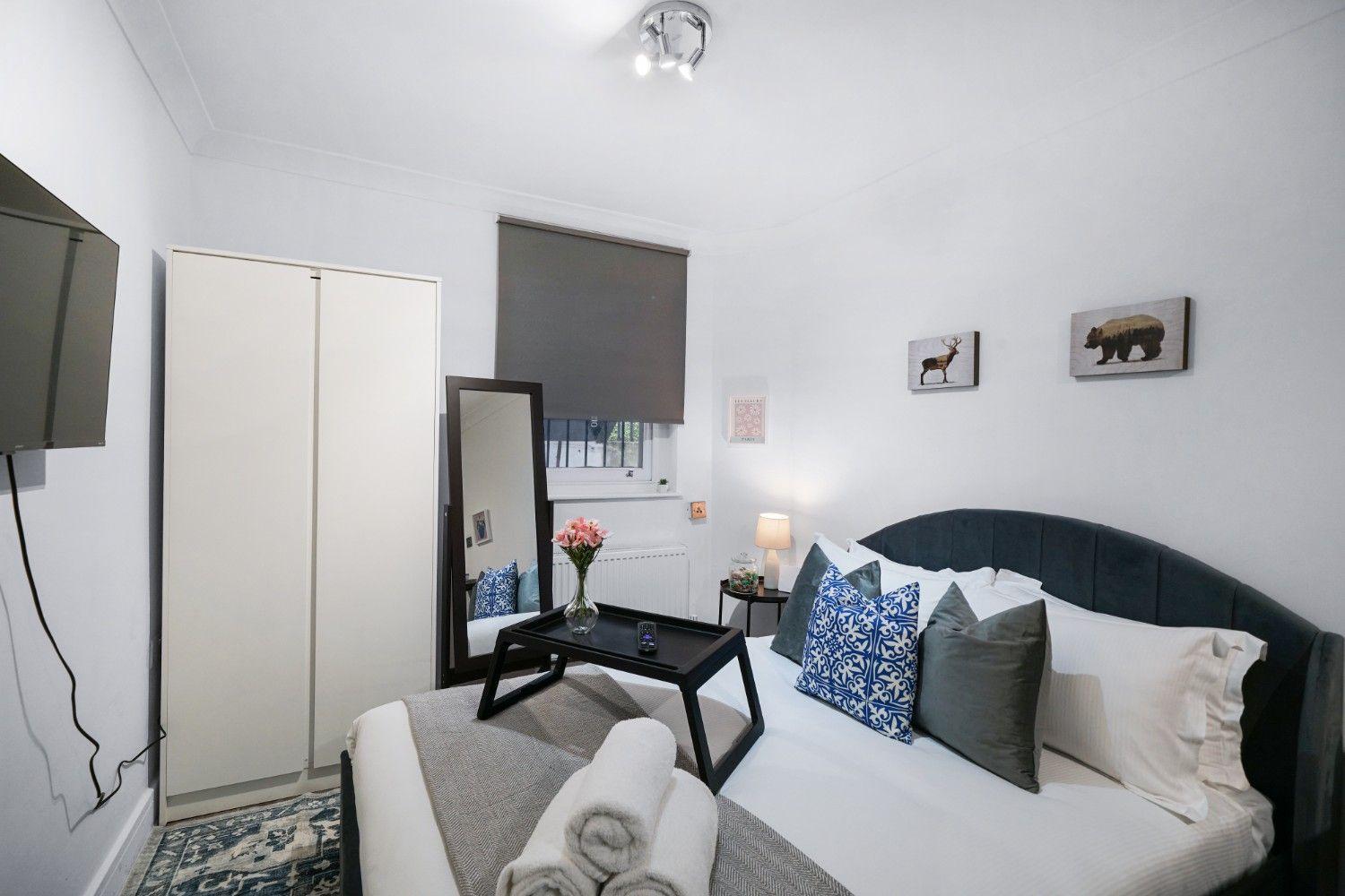 Affordable Studio, 1, 2 And 3 Bed In E14 Appartement