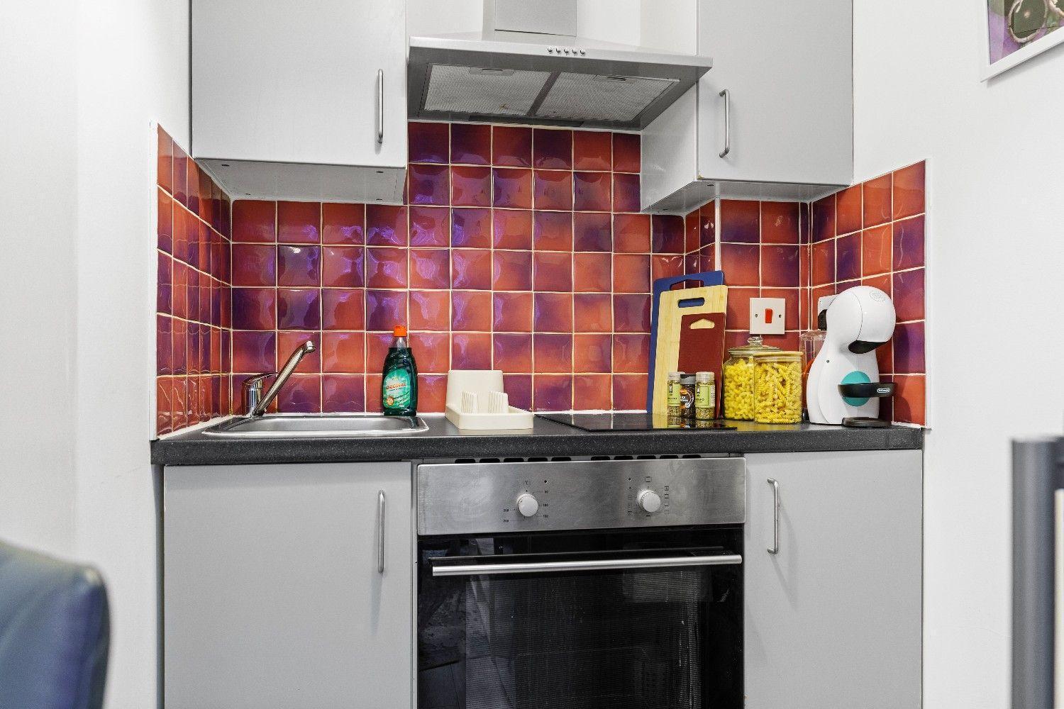 Affordable Studio, 1, 2 And 3 Bed In E14 Appartement