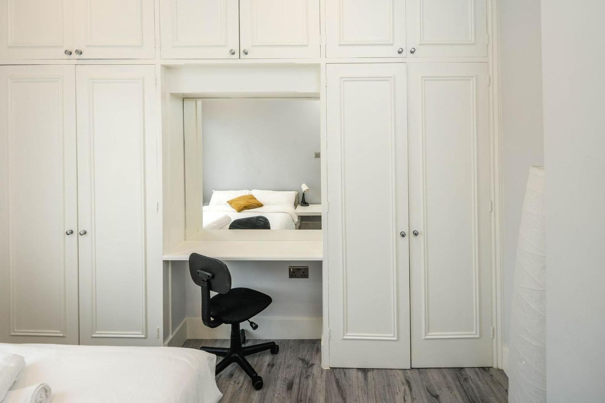 Charming 2 Bedroom, Kensington, Chelsea, Harrods Appartement