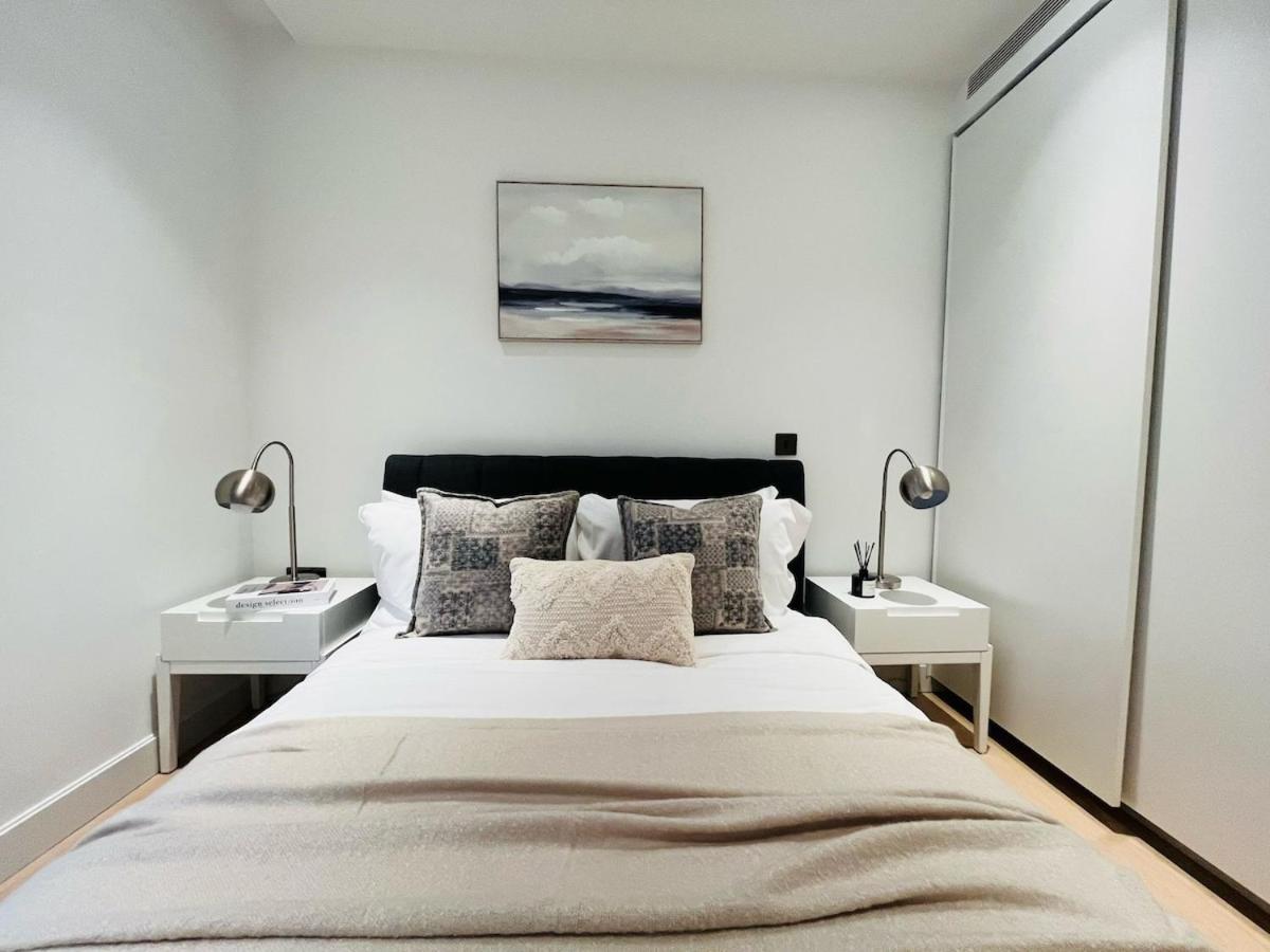 Luxury In White Living - Ideal For Family & Business * Londres