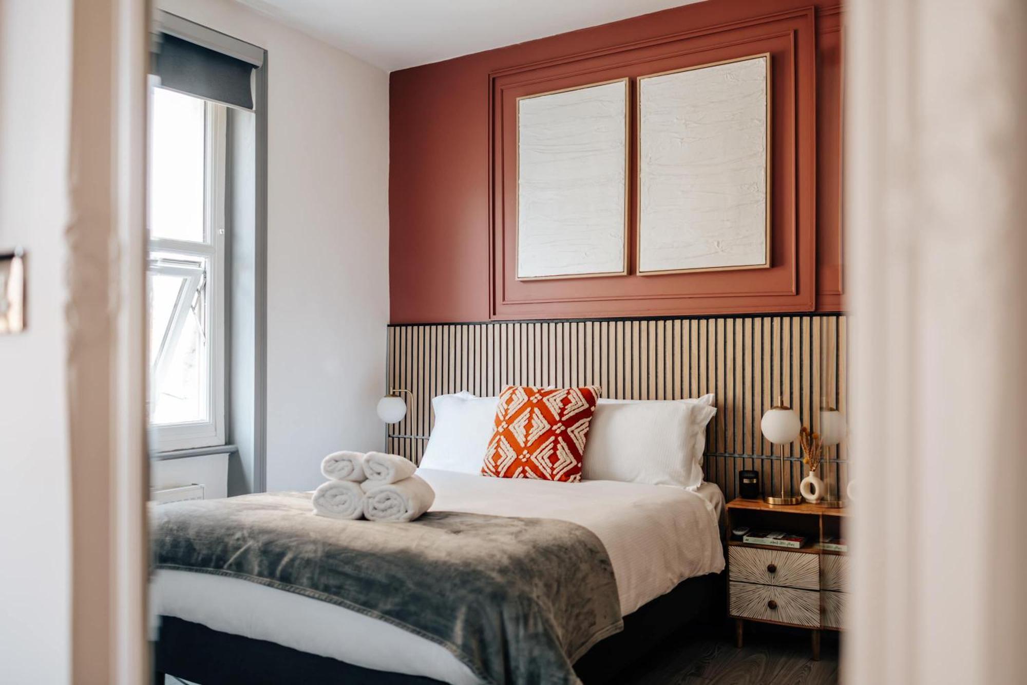 Cosy And Modern Duplex In The Heart Of Earls Court Hébergement de vacances *