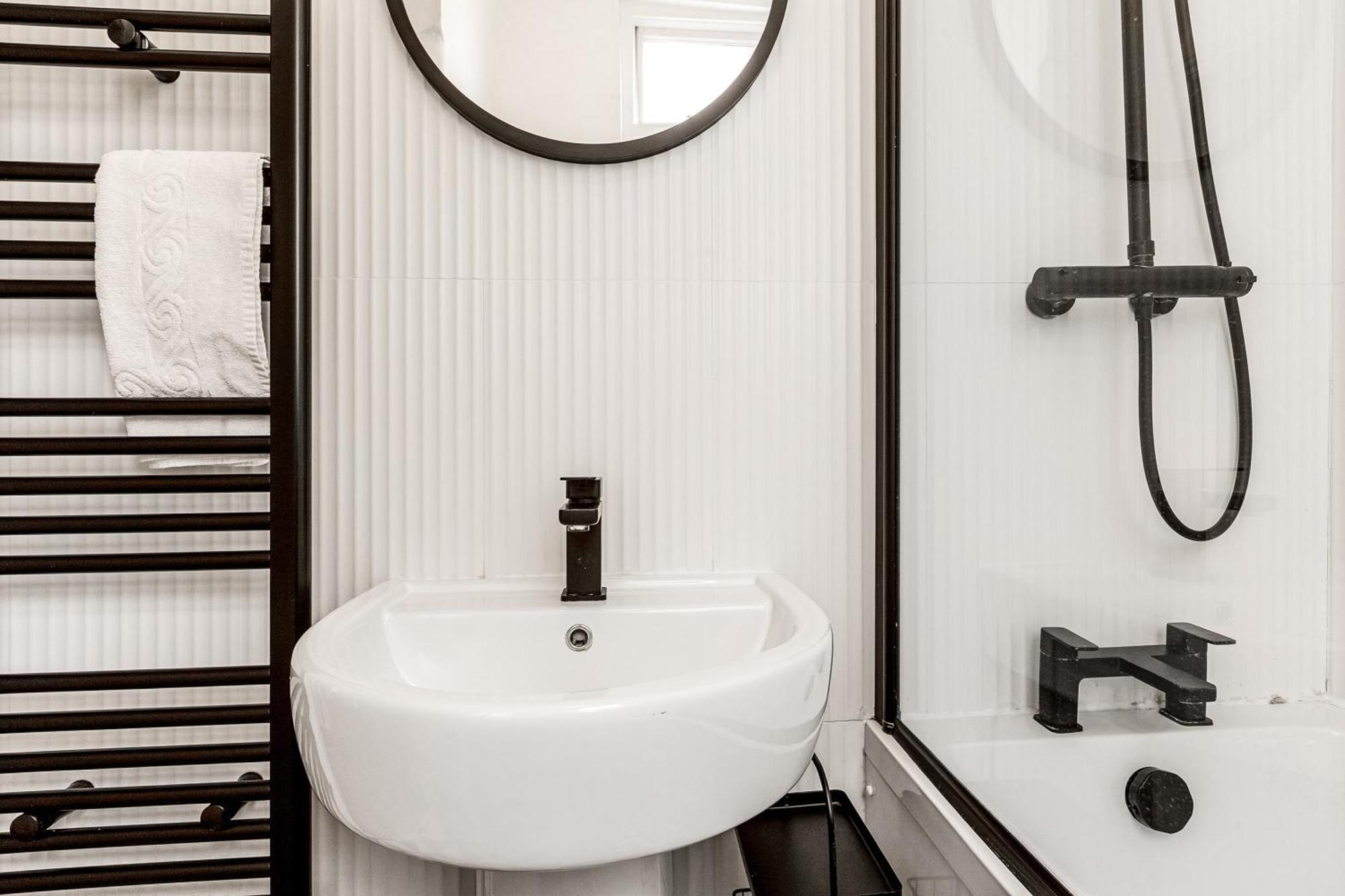 2-br Gem In Leafy Sydenham Area With Private Garden Appartement Londres
