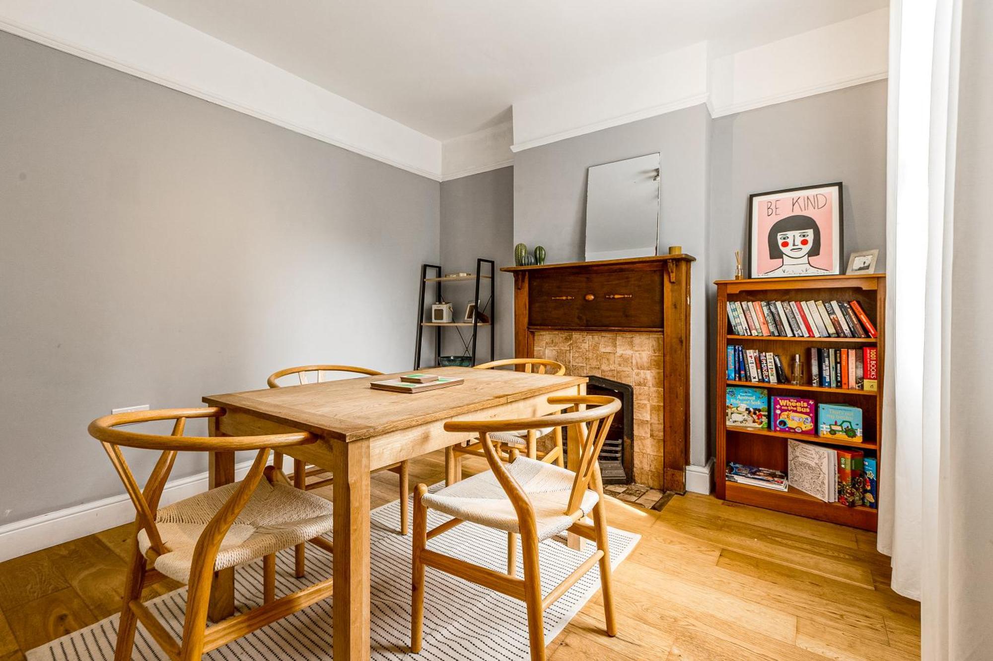 2-br Gem In Leafy Sydenham Area With Private Garden Appartement