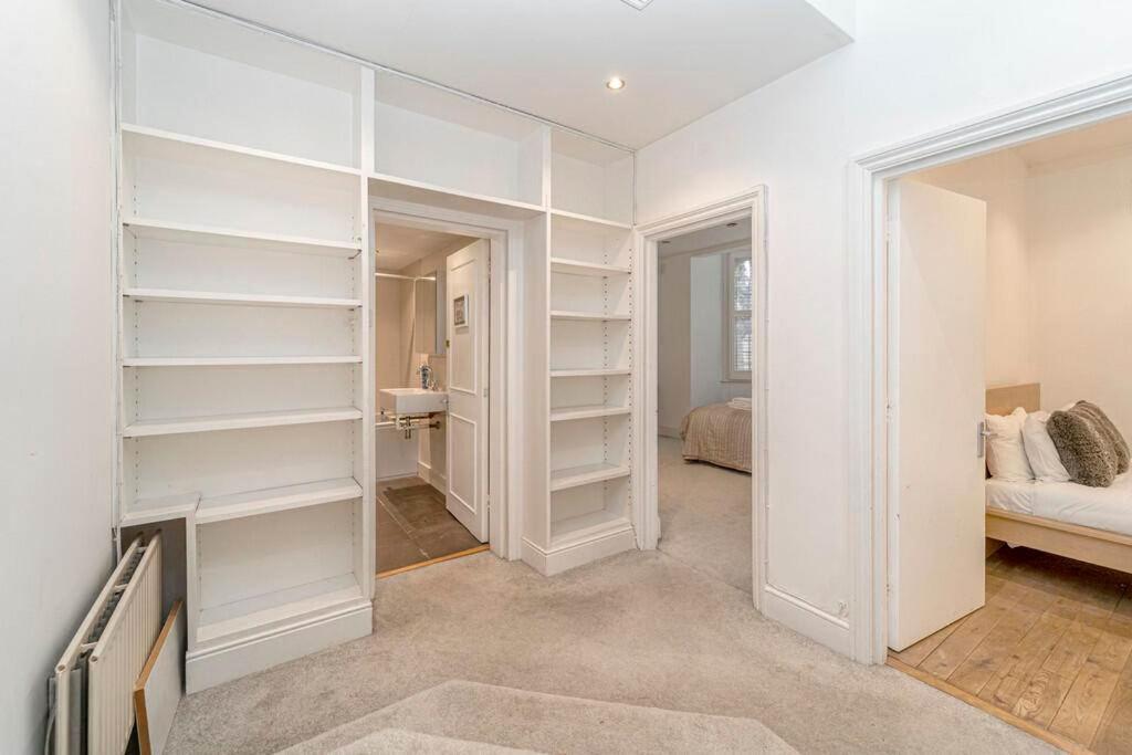 Appartement Stunning Flat With Amazing Garden