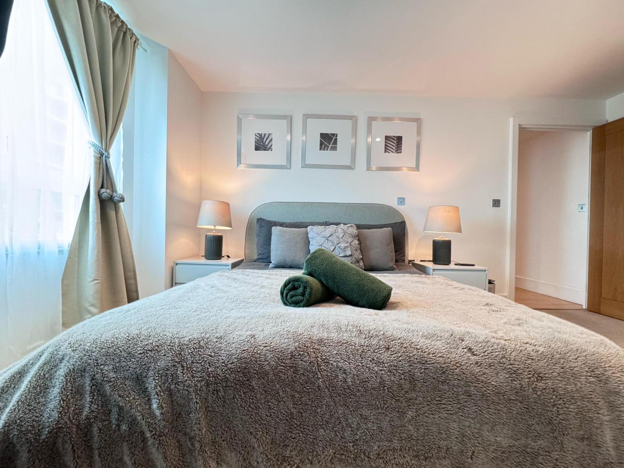 River View Eye Vauxhall 2 Bedroom Londres