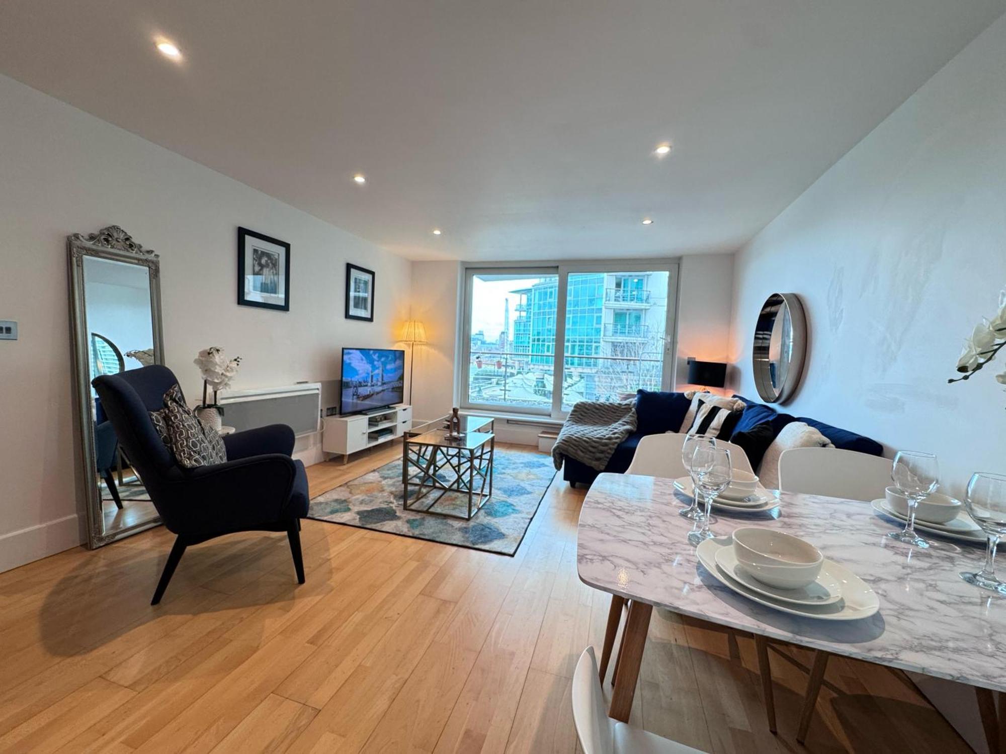 River View Eye Vauxhall 2 Bedroom Londres