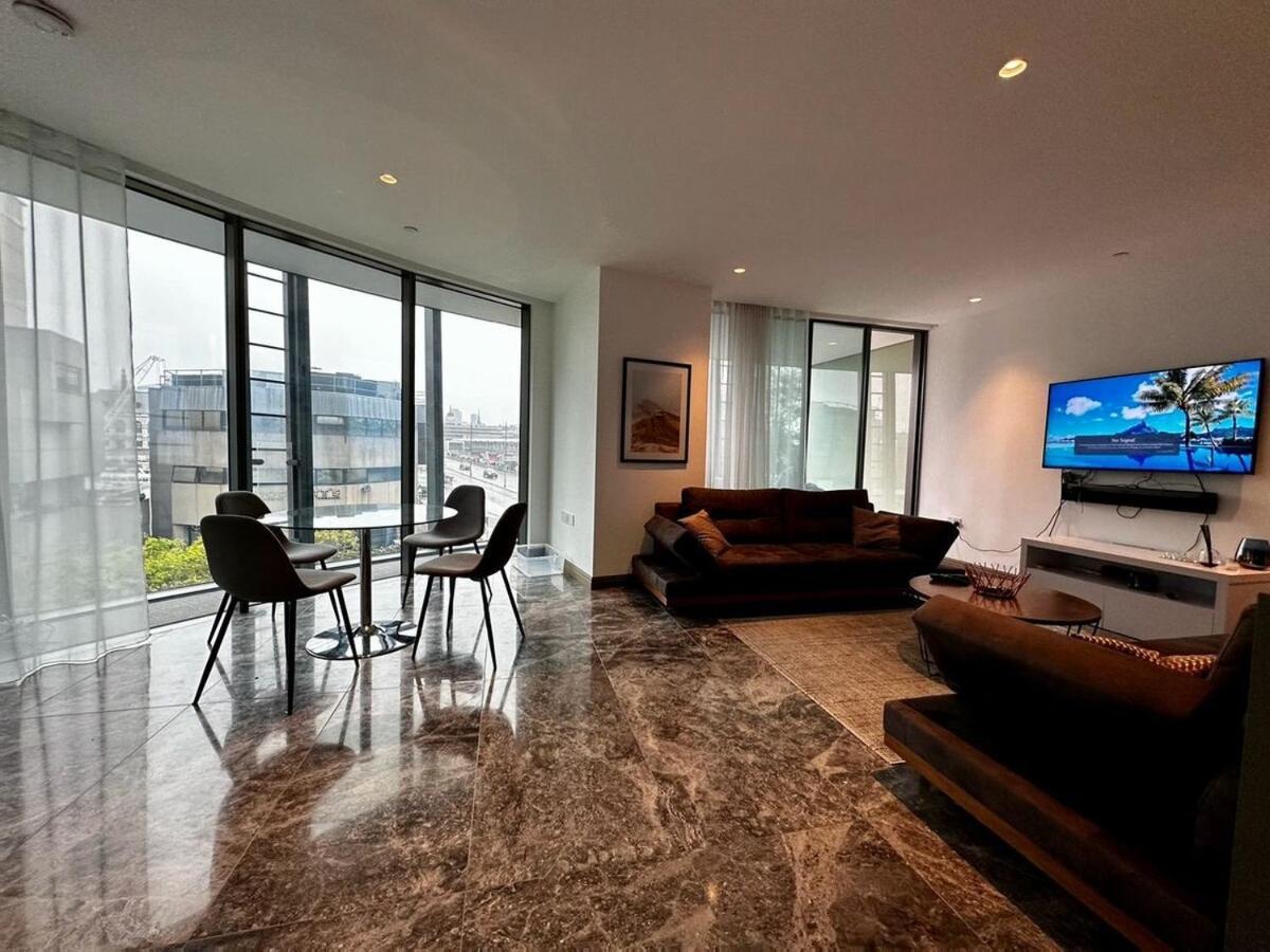 Iconic Luxury 2 Bed 2 Bath * Londres