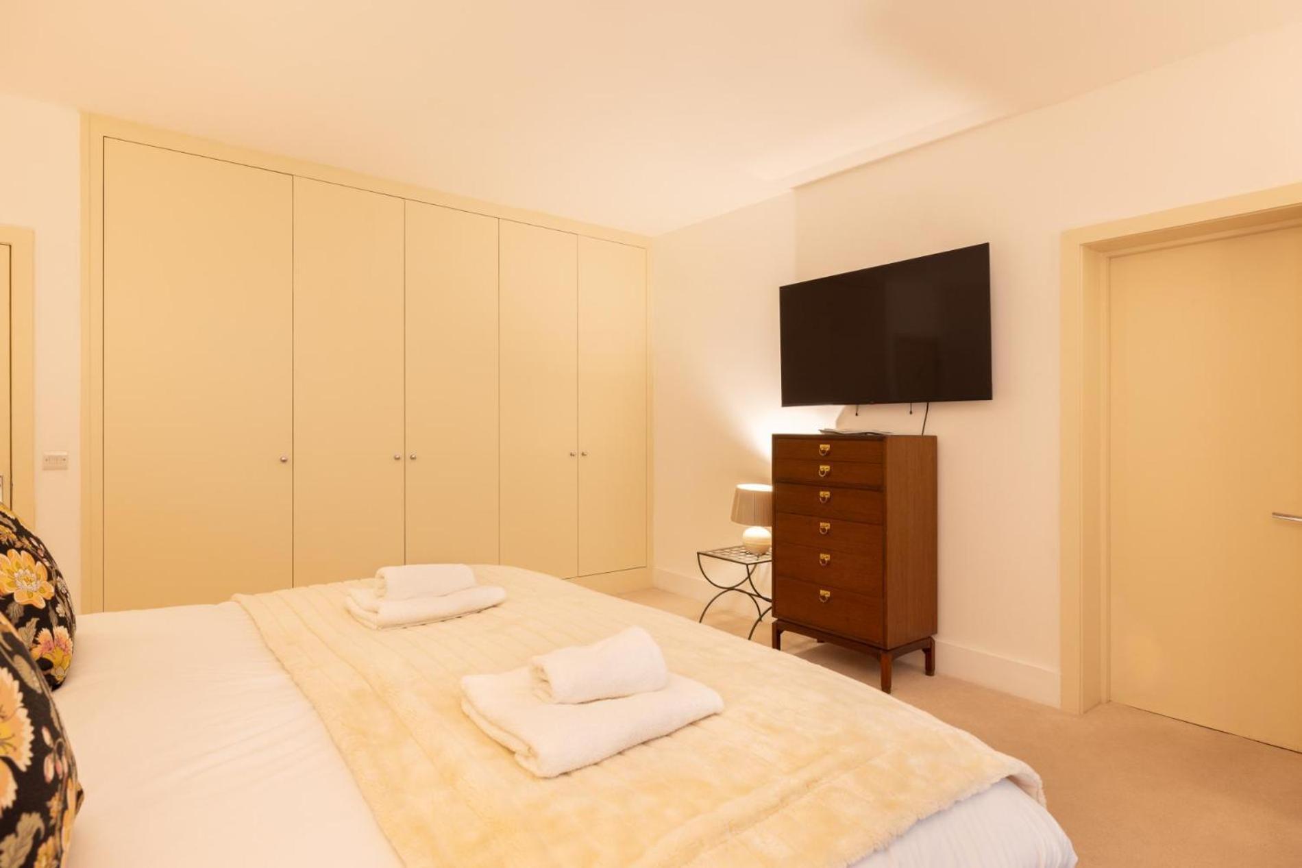Hues, 2 Bedroom Appartement *