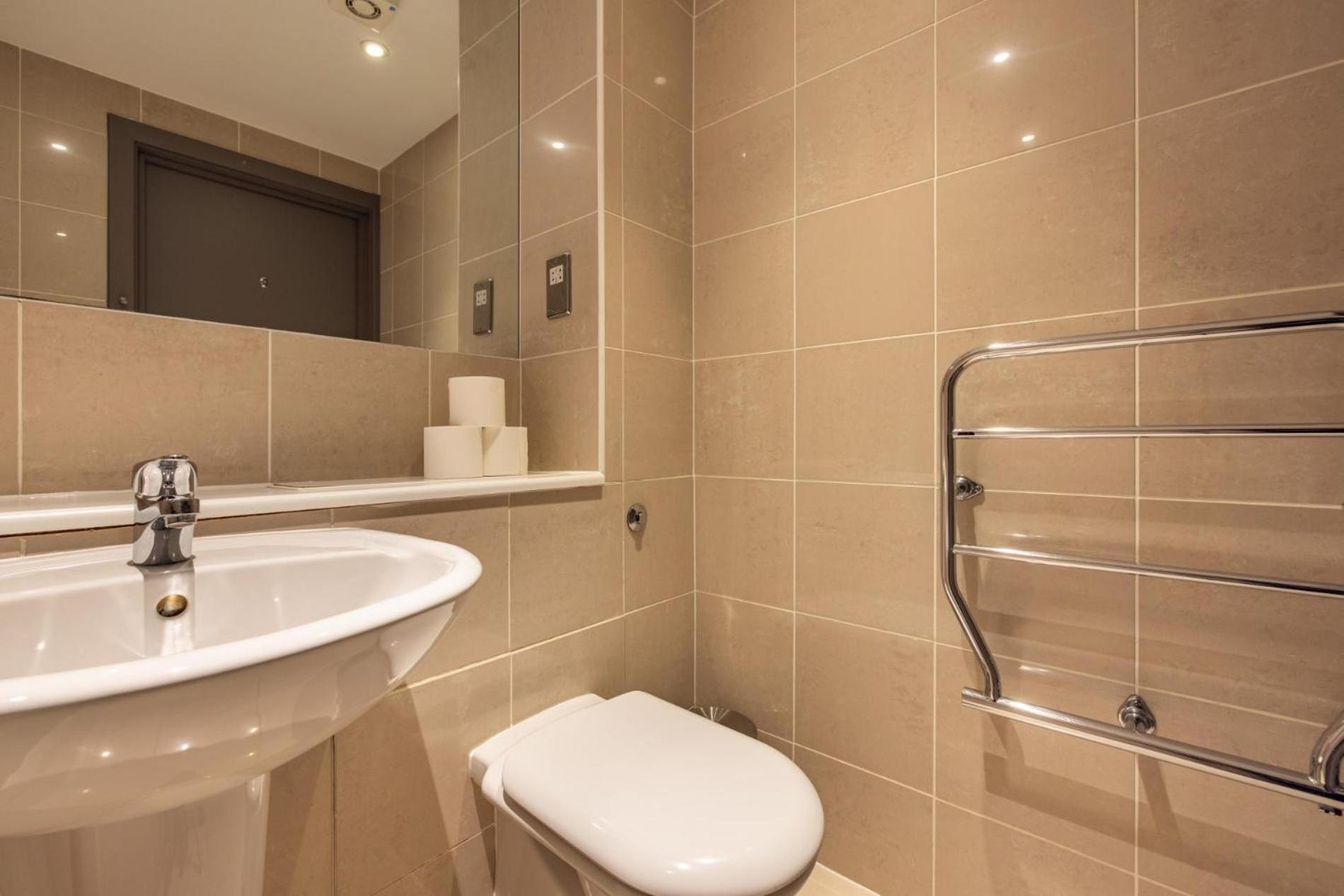 Sunshine In My Mood - 2 Bedroom Flat In Battersea * Londen