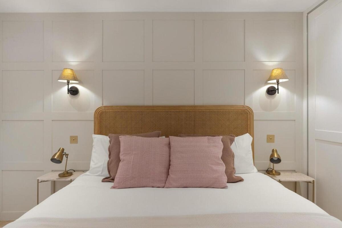 Hyde Park 1 Bedroom *