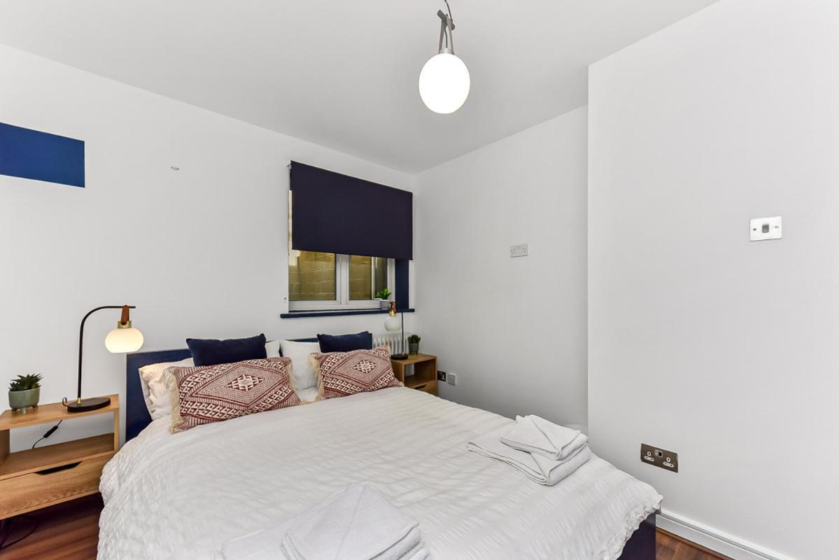 Bright And Spacious 2 Bed In Appartement Londres