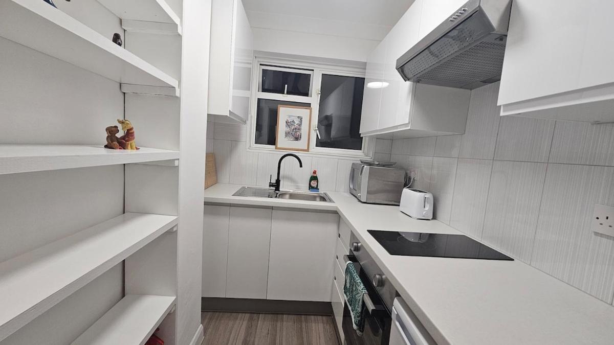 Earl's Court 2 Bed Terrace Flat Appartement *