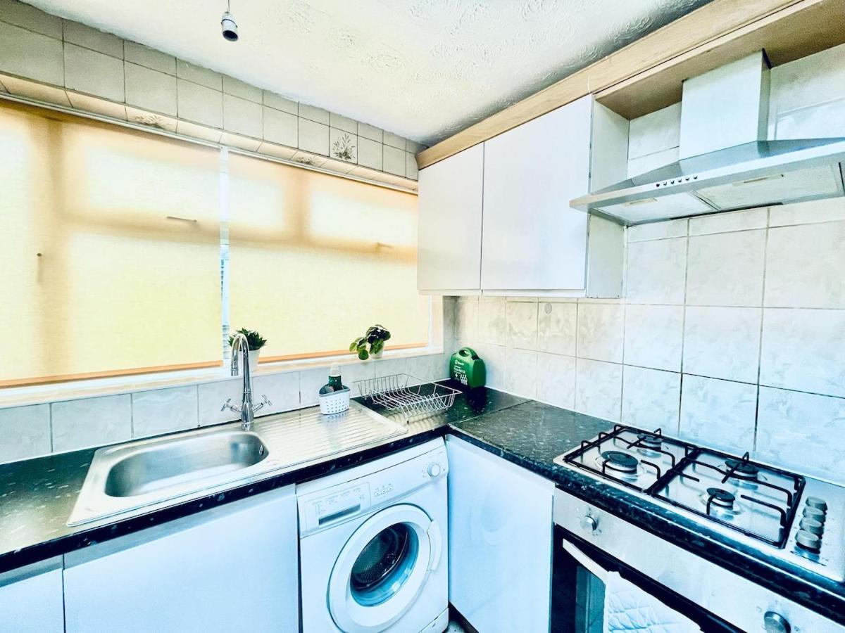 Plaistow Near Custom House Excel Free Parking London