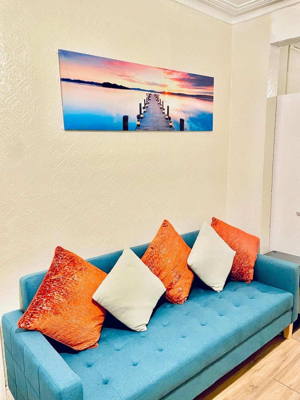 Plaistow Near Custom House Excel Free Parking * London