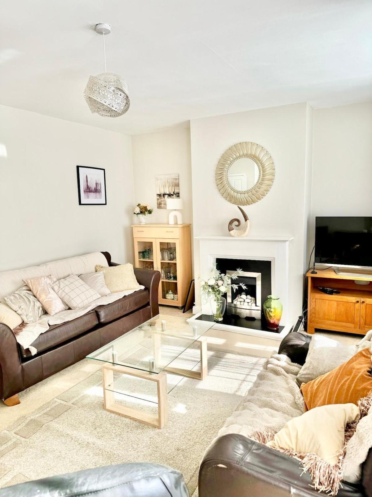 Spacious 2bed House In Clapham Common * Londres