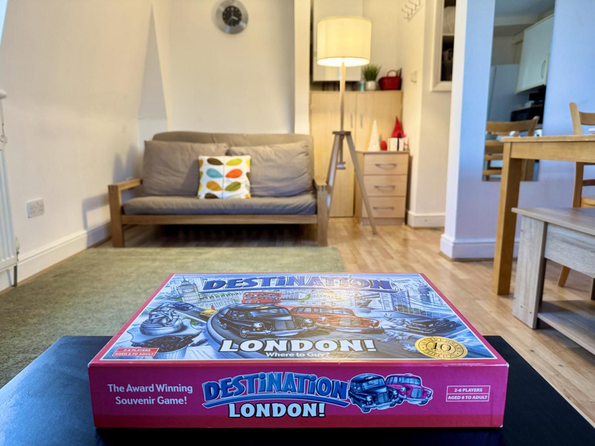 Comfortable Flat For Group Getaway Near King's Cross And Camden Town Appartement Londres