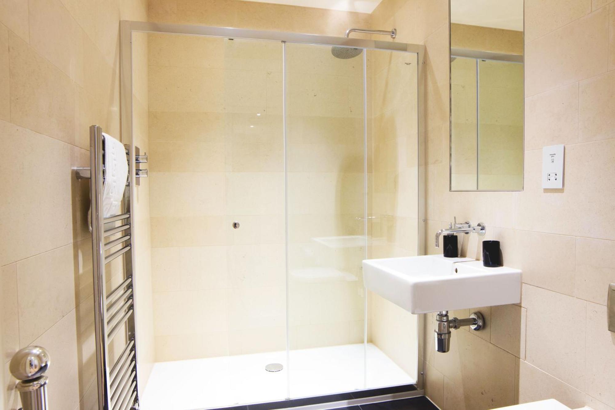 Waterloo - Modern & Spacious Near Waterloo Station Appartement