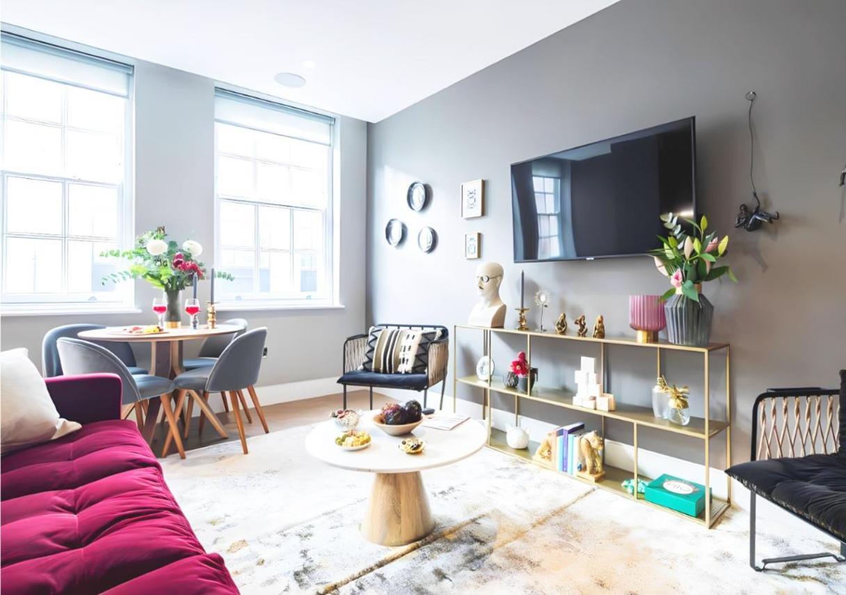 Soho Living - Elegant In The Heart Of Theatreland London