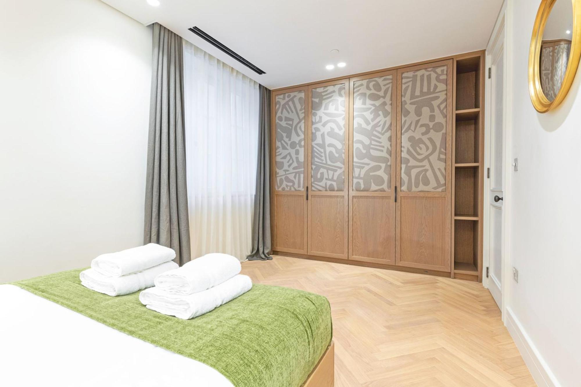 Luxury Residences In Covent Garden, Steps From The Piazza Londres