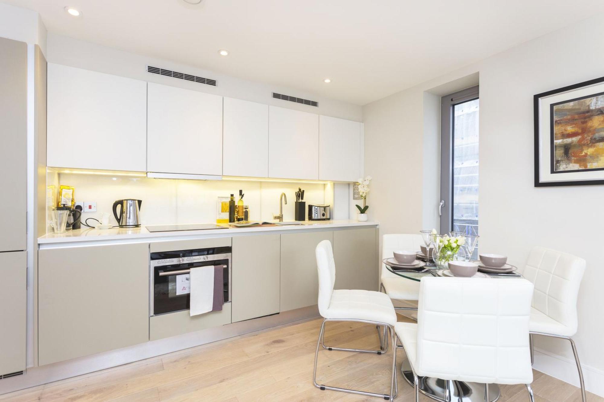Luxury Residences In Covent Garden, Steps From The Piazza Londres