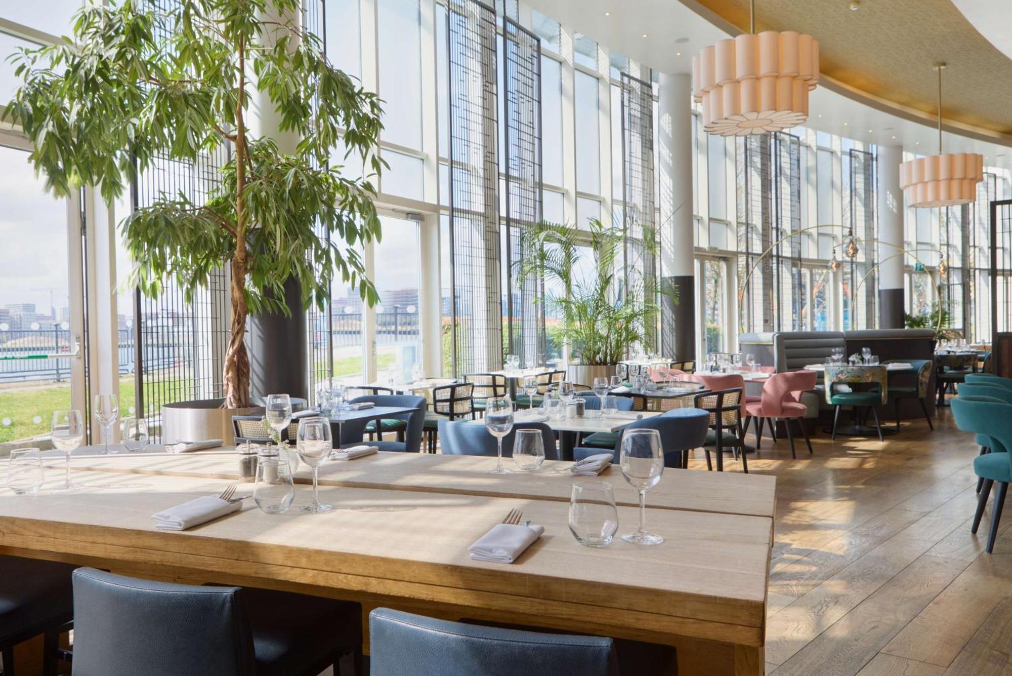 Hotel Doubletree By Hilton Excel 4*